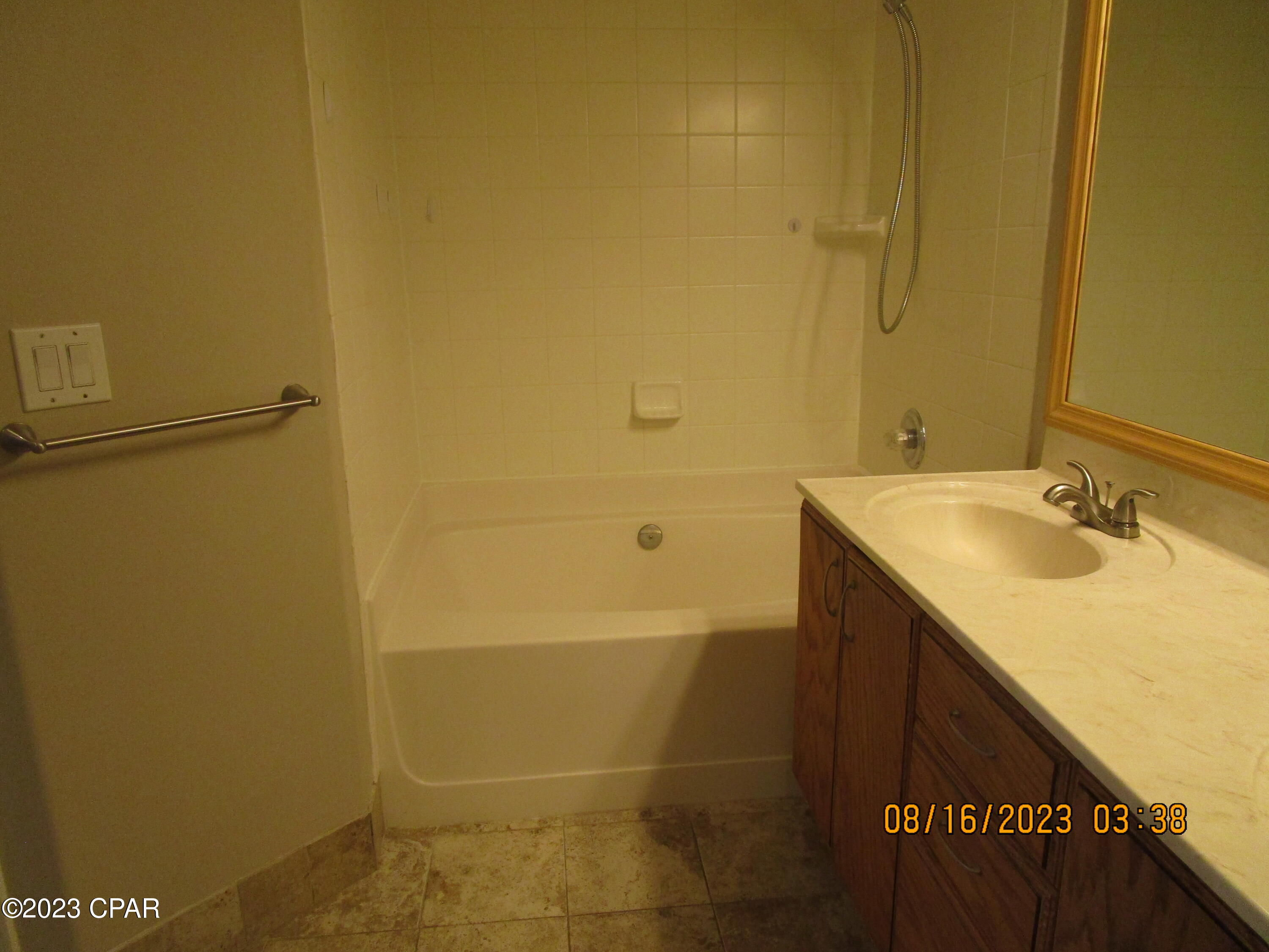 The Hammocks - Residential Lease