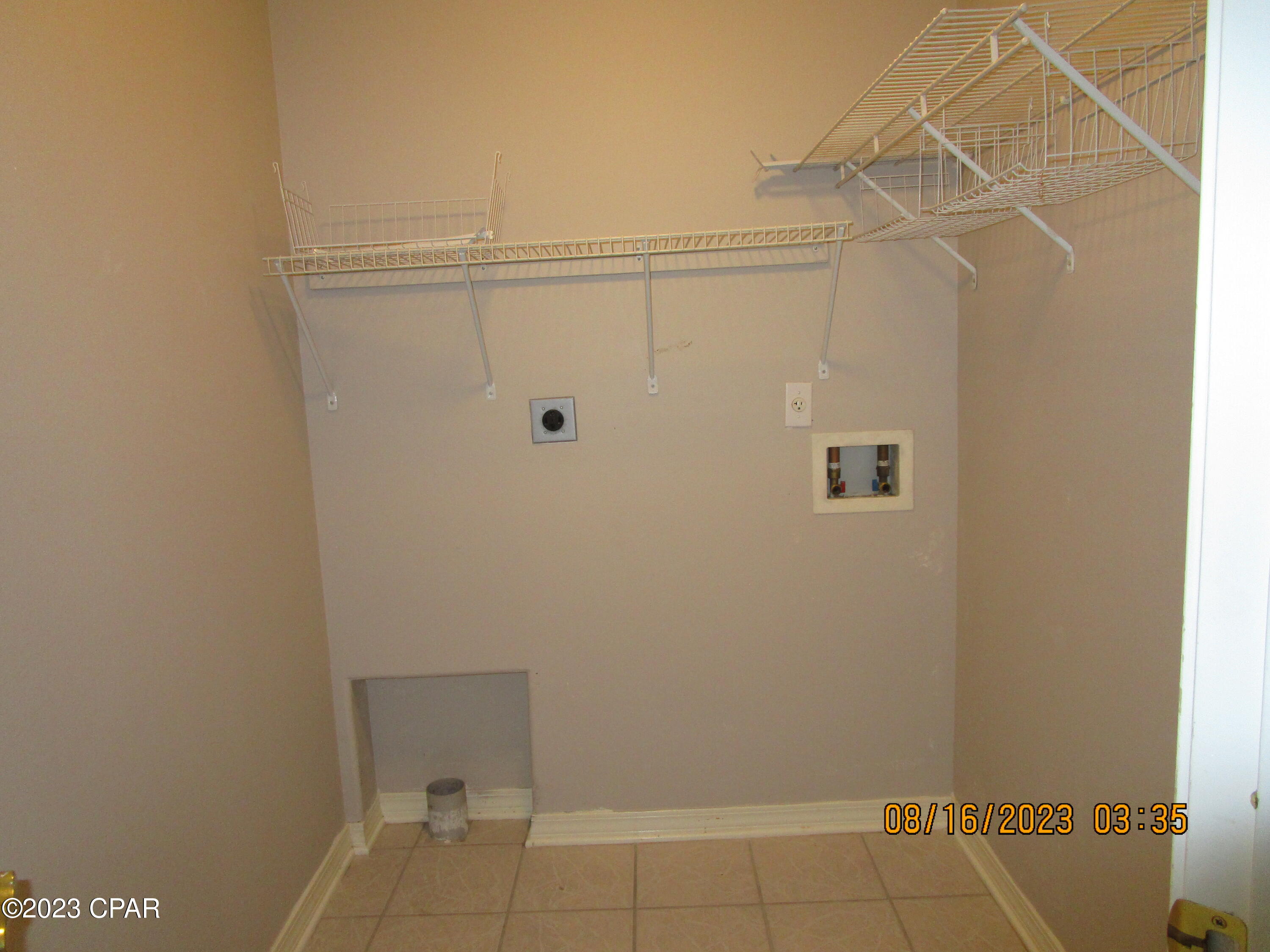 The Hammocks - Residential Lease