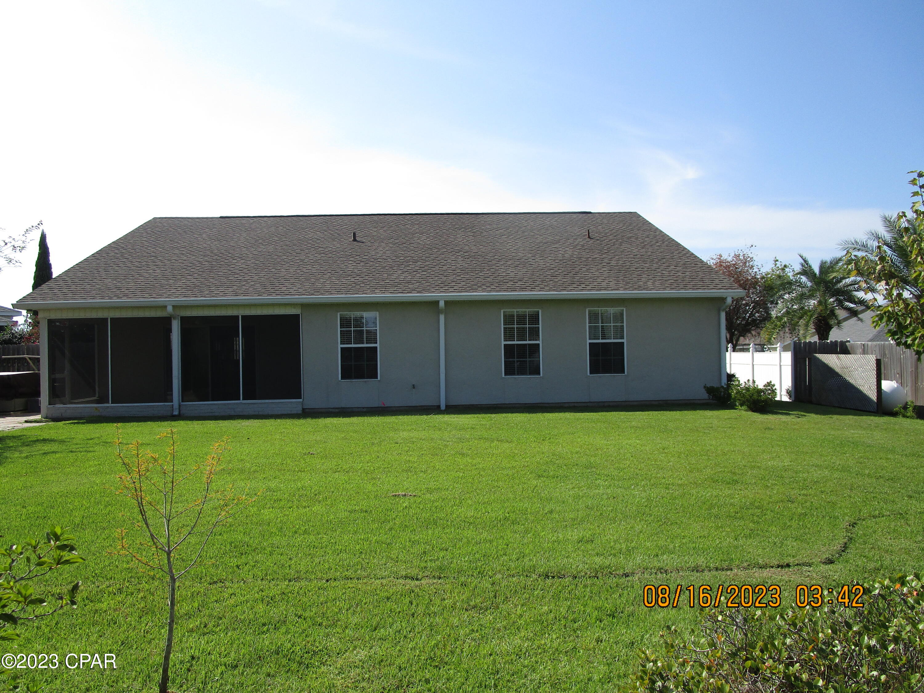 The Hammocks - Residential Lease