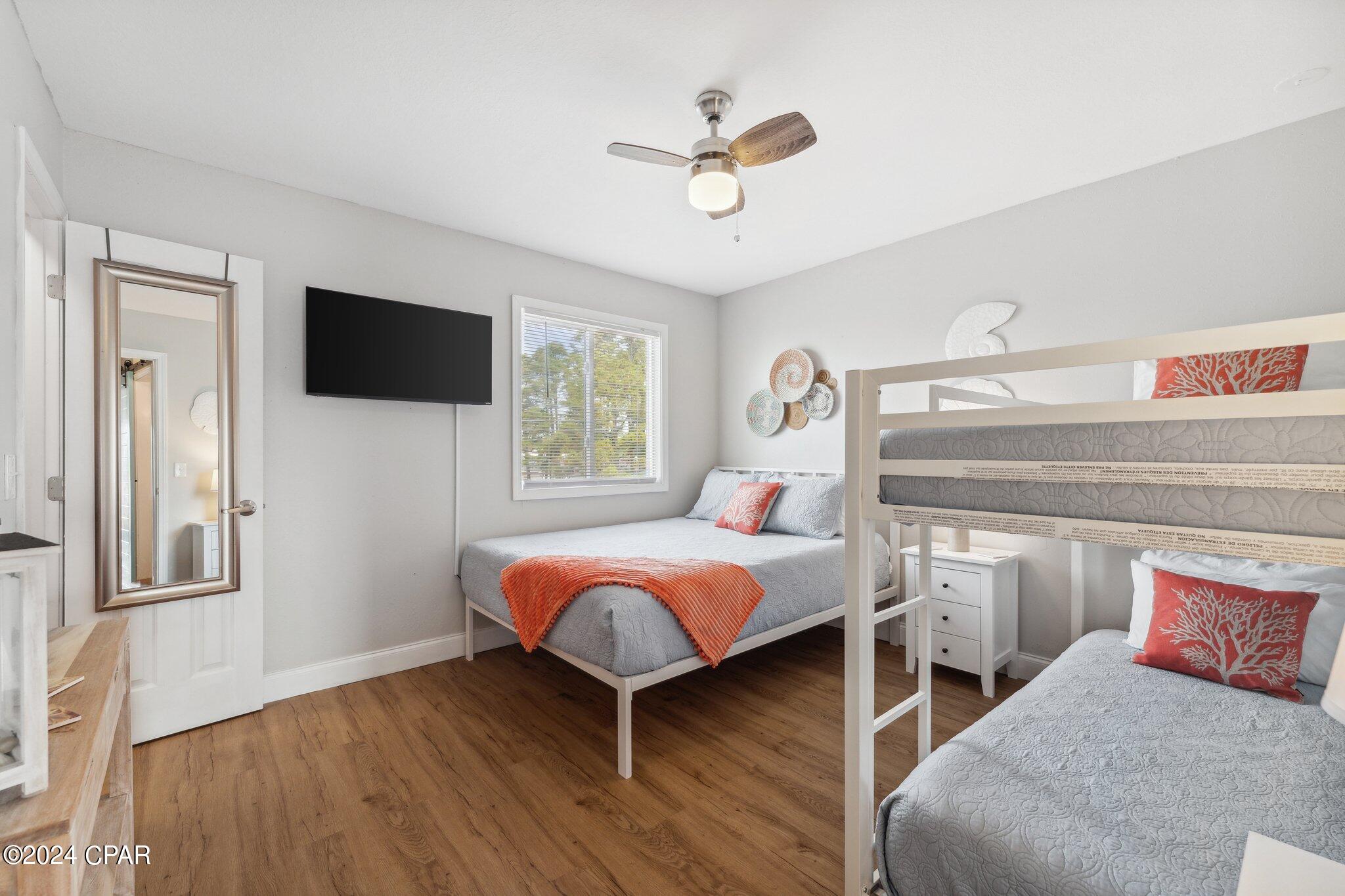 Biltmore Beach 1st Add - Residential