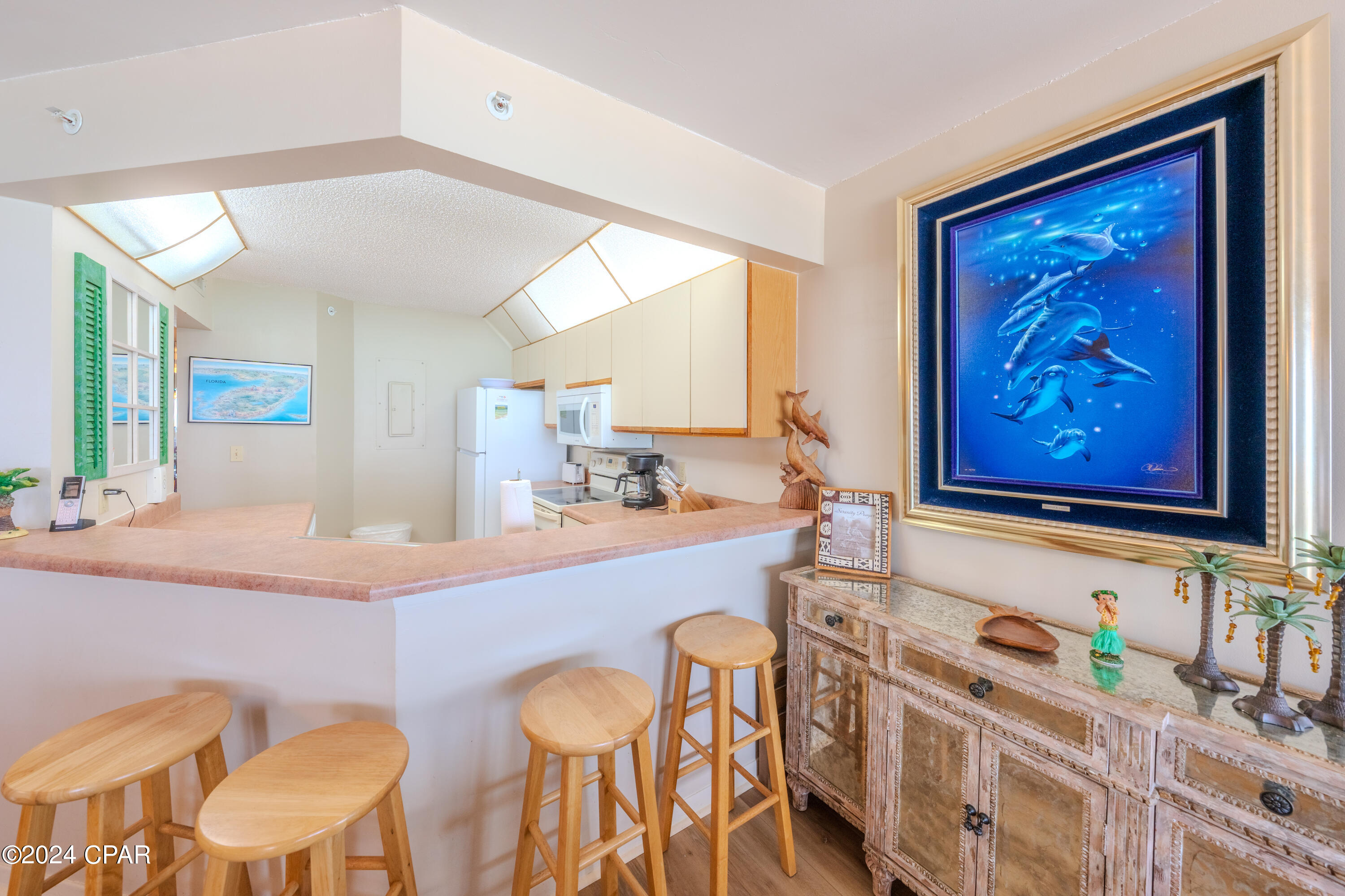 Summerhouse Condo. - Residential