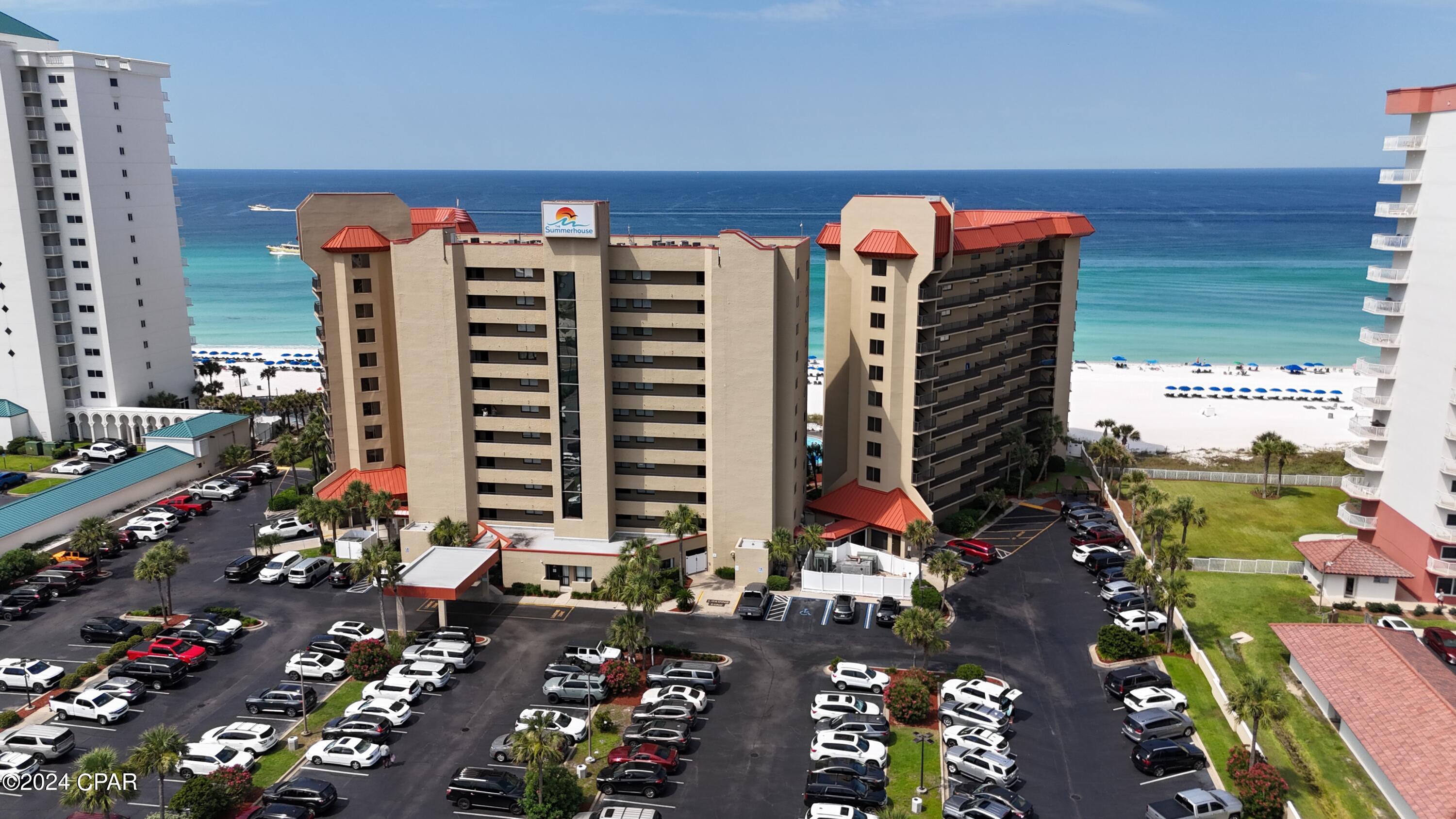 Summerhouse Condo. - Residential