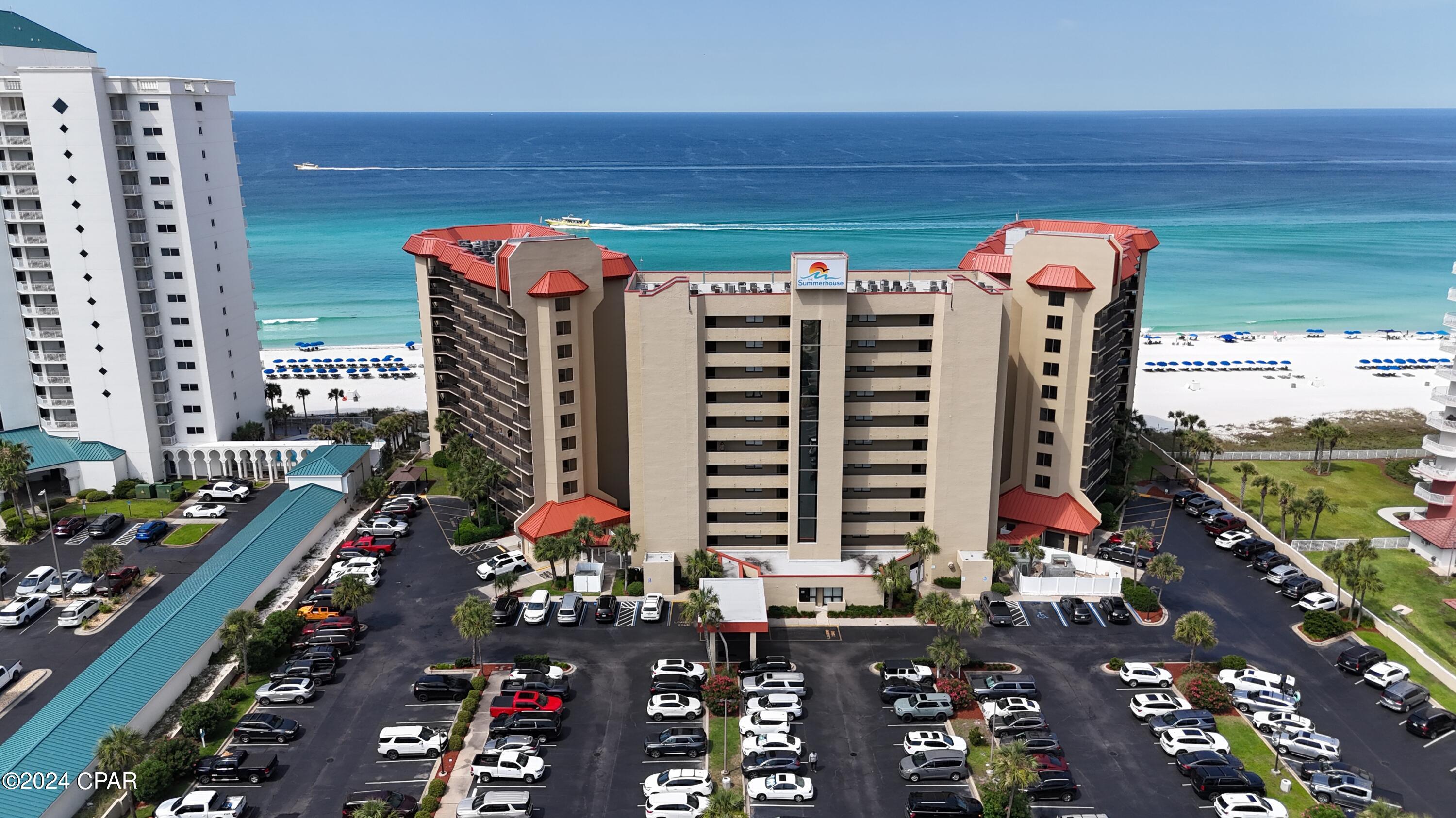 Summerhouse Condo. - Residential