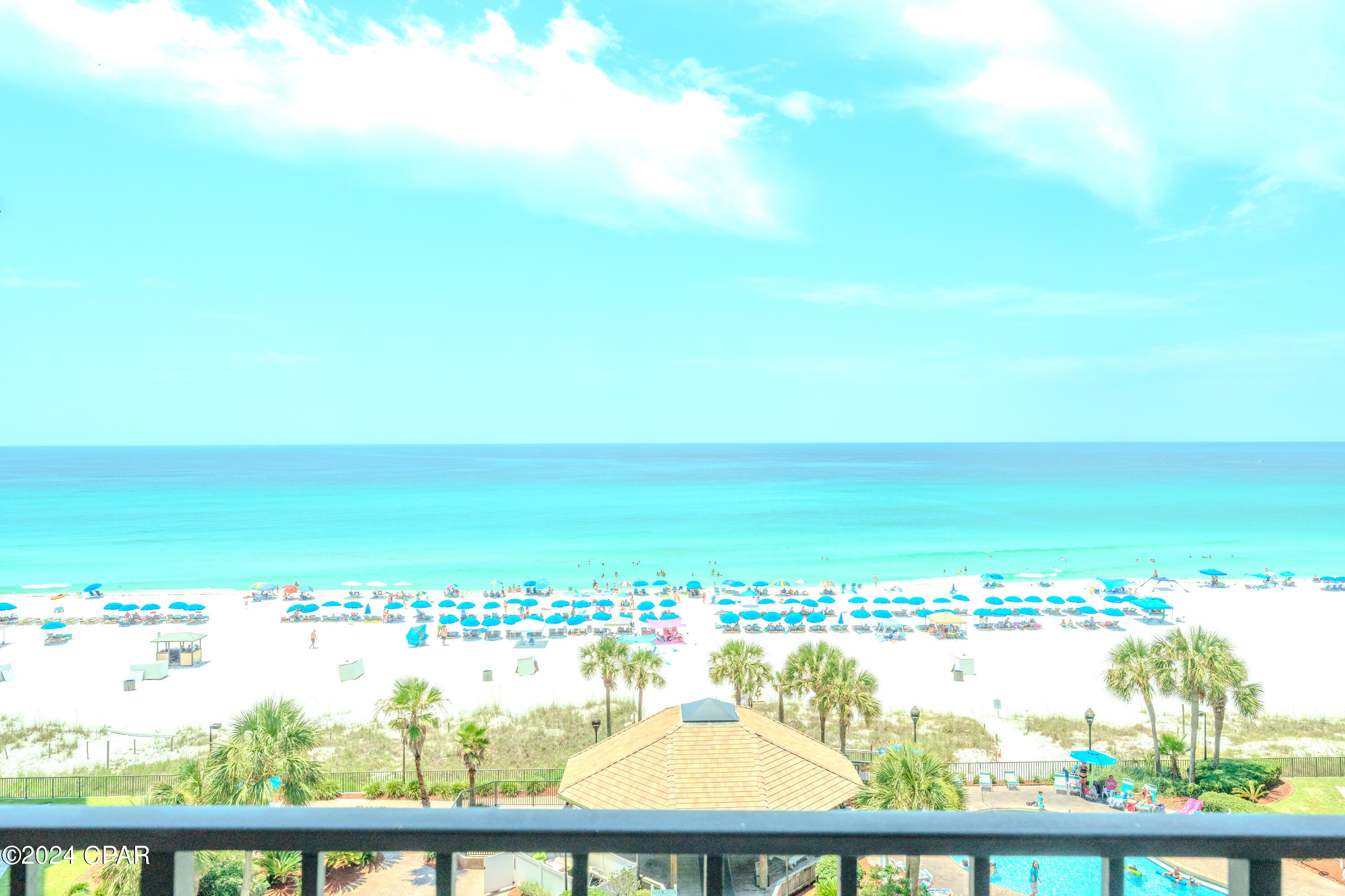 Summerhouse Condo. - Residential