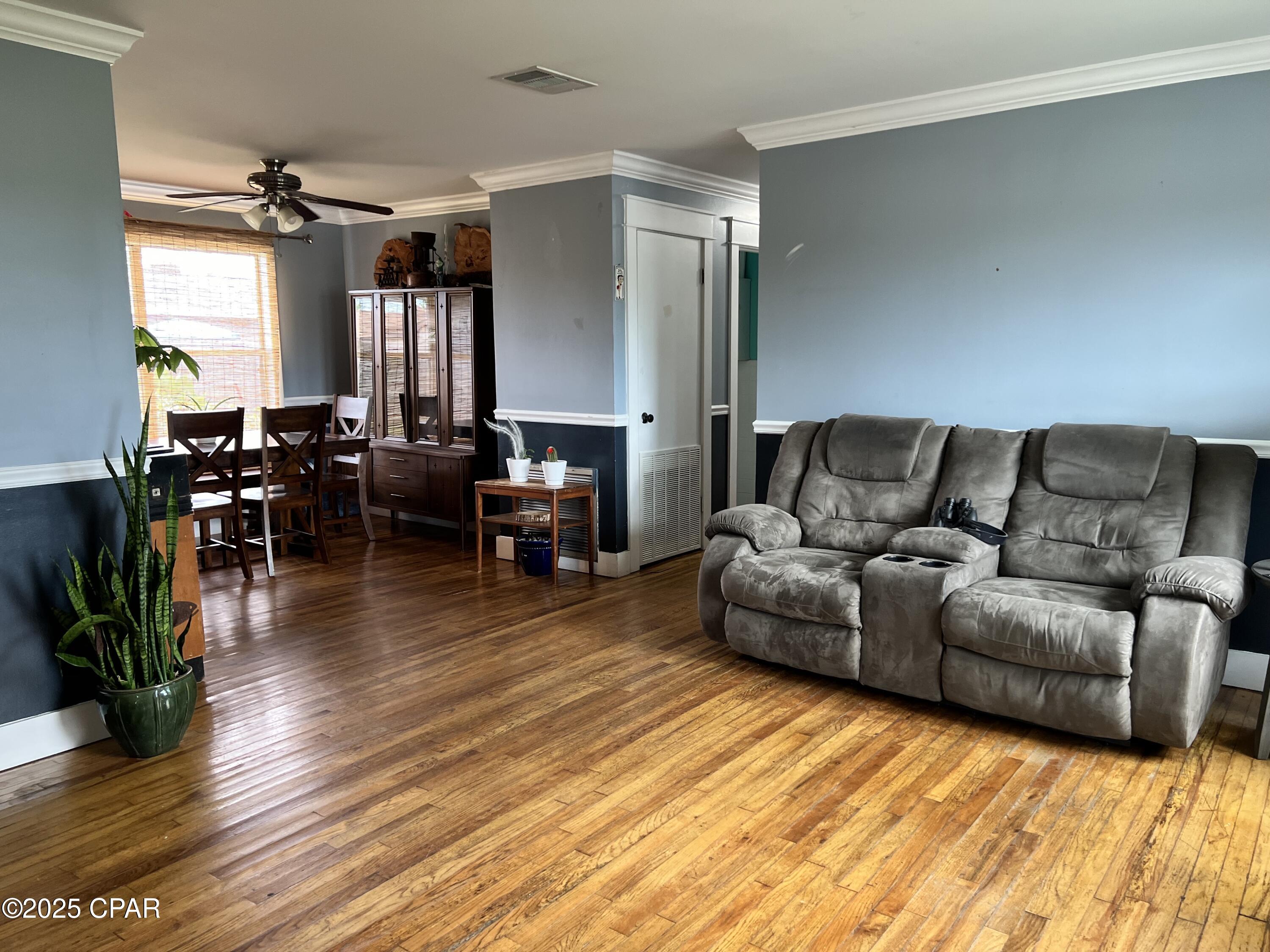 Whaleys 1st Add - Residential