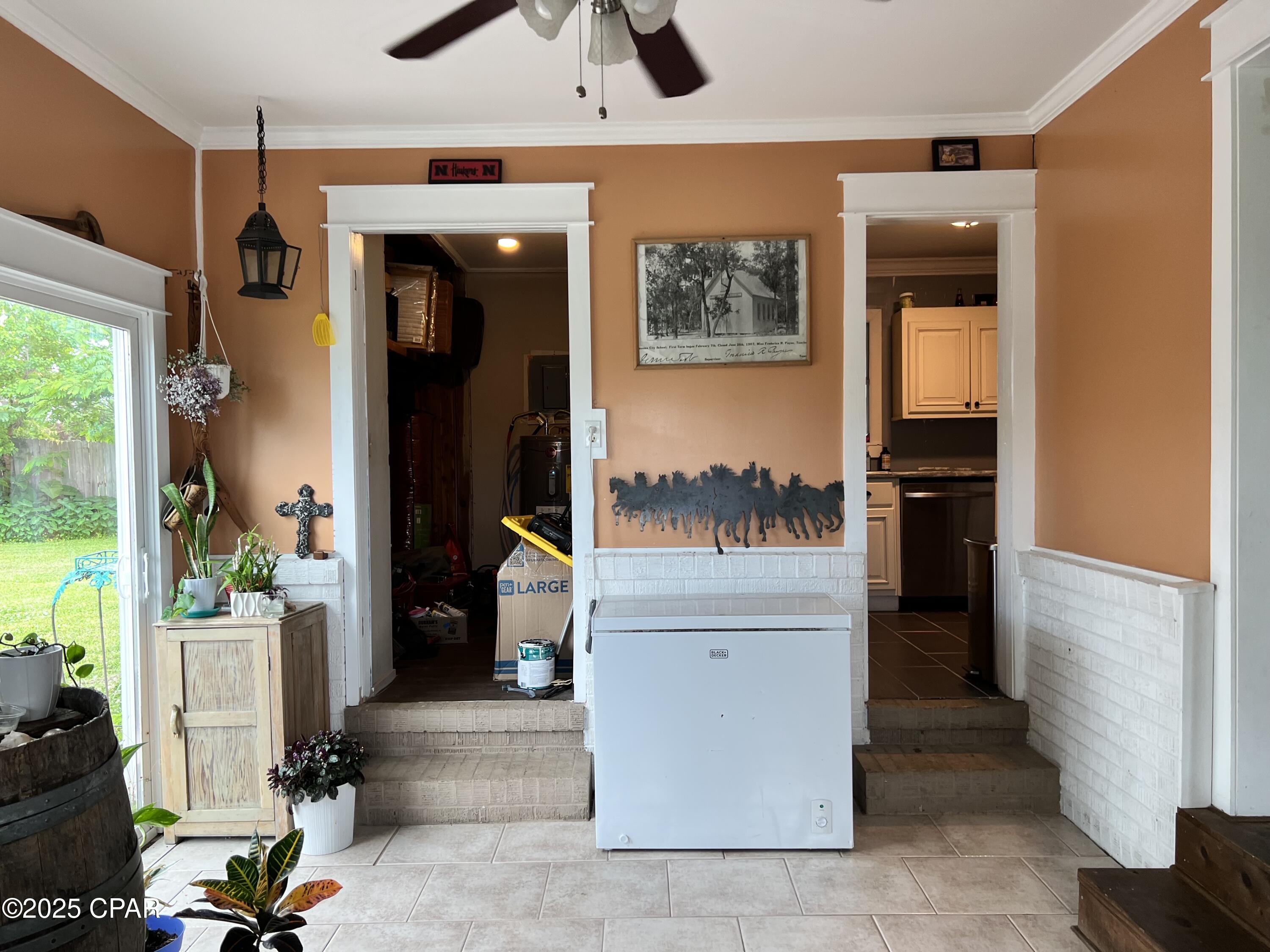 Whaleys 1st Add - Residential