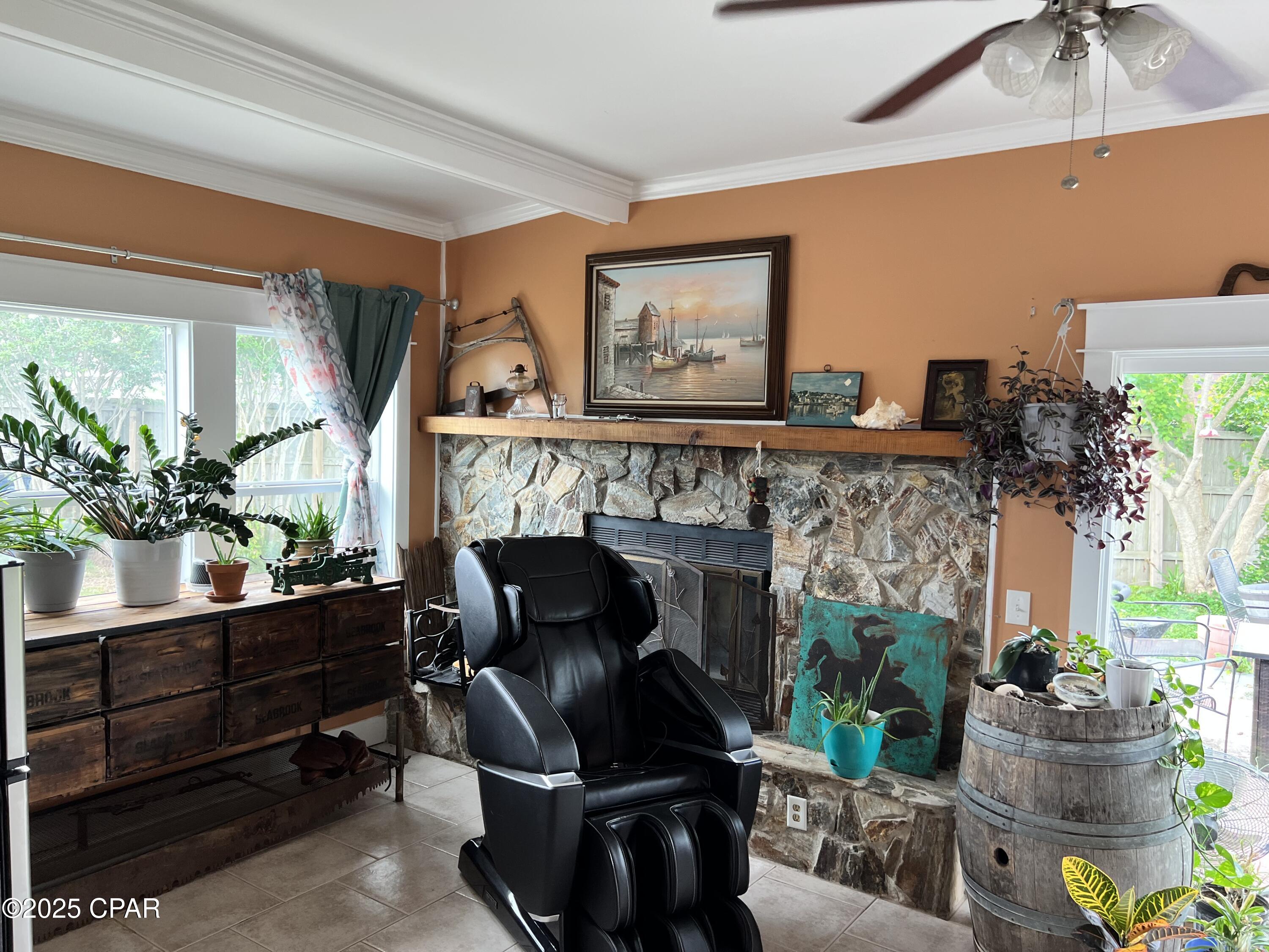 Whaleys 1st Add - Residential