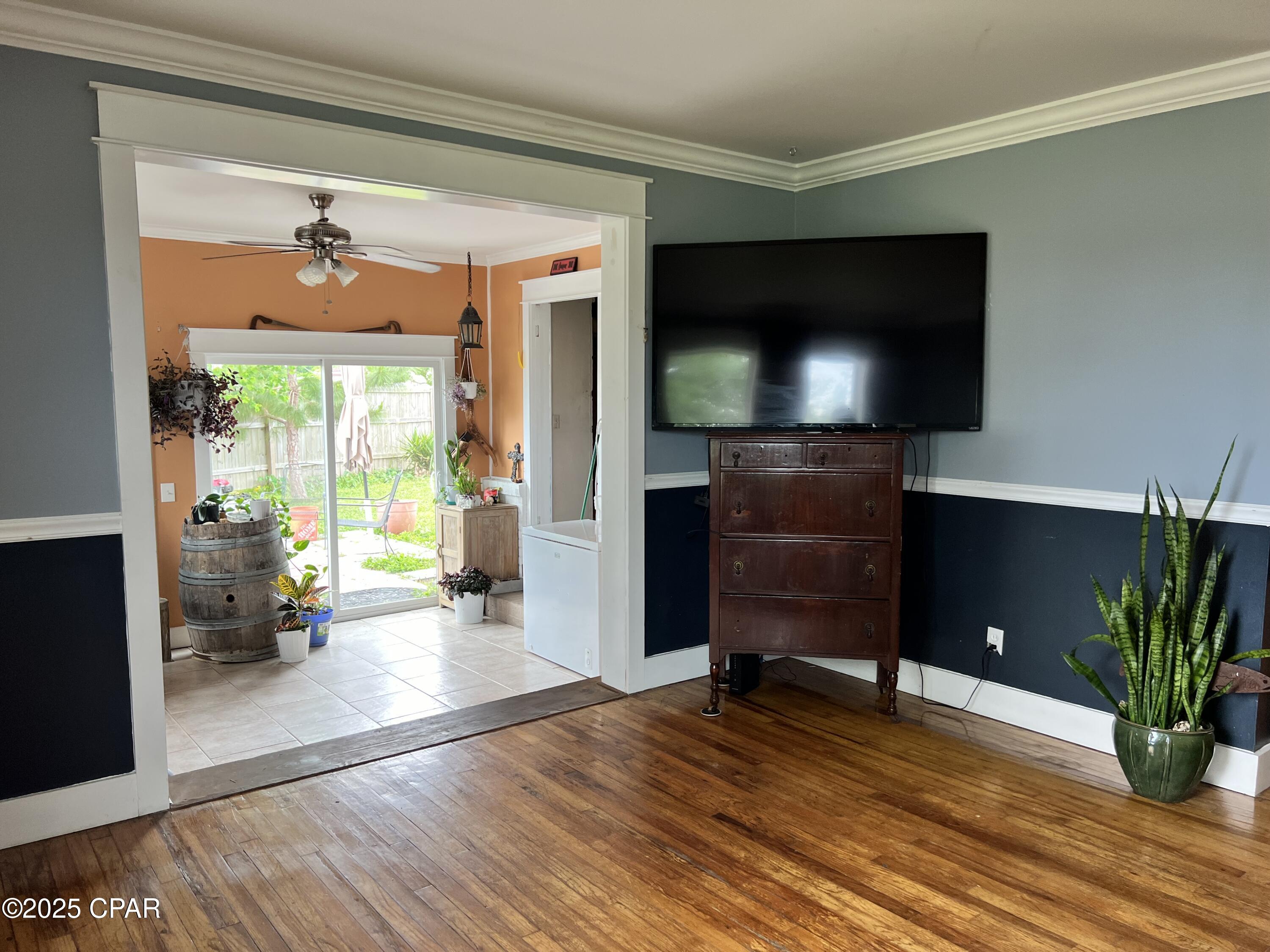 Whaleys 1st Add - Residential