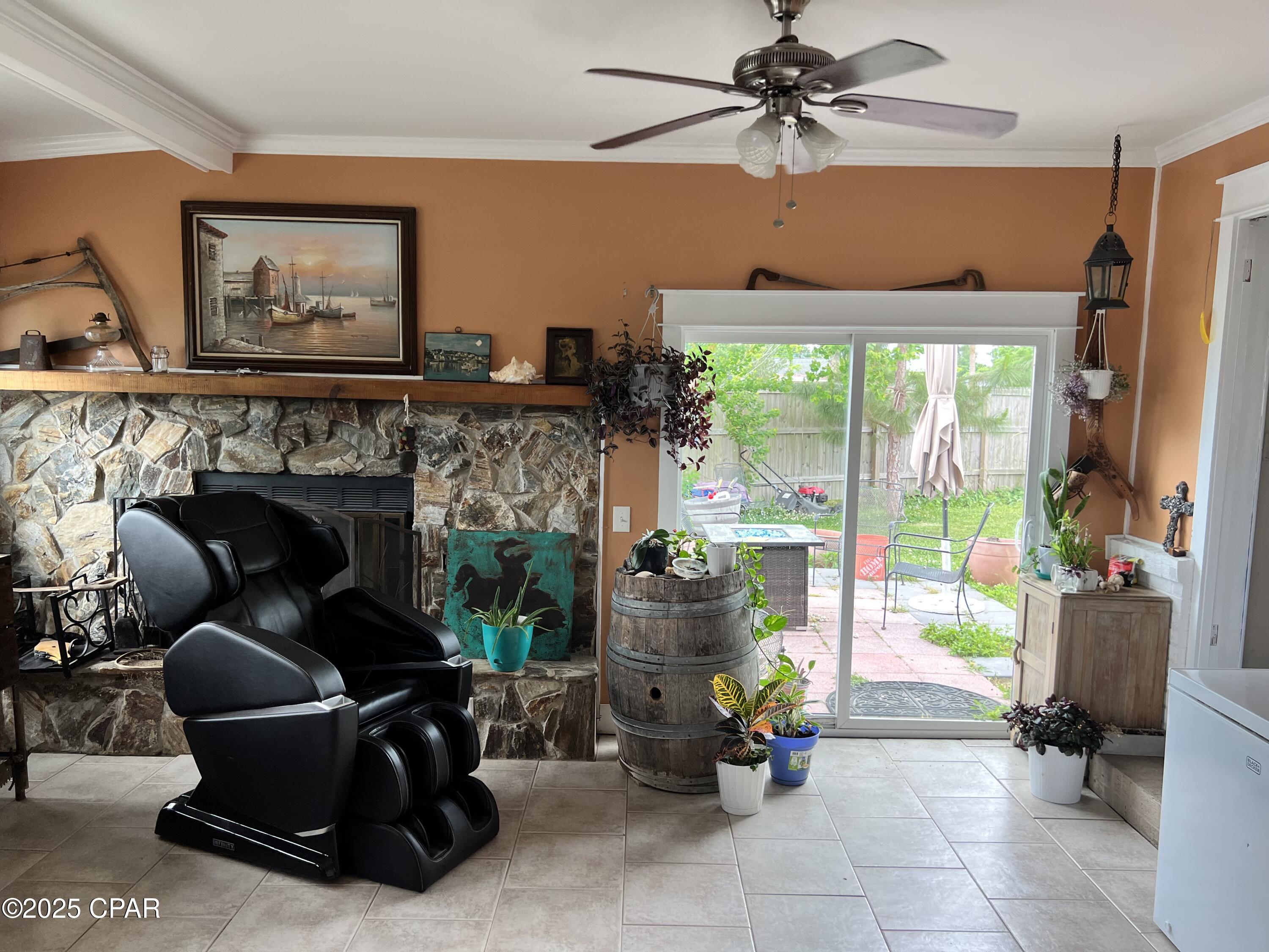 Whaleys 1st Add - Residential