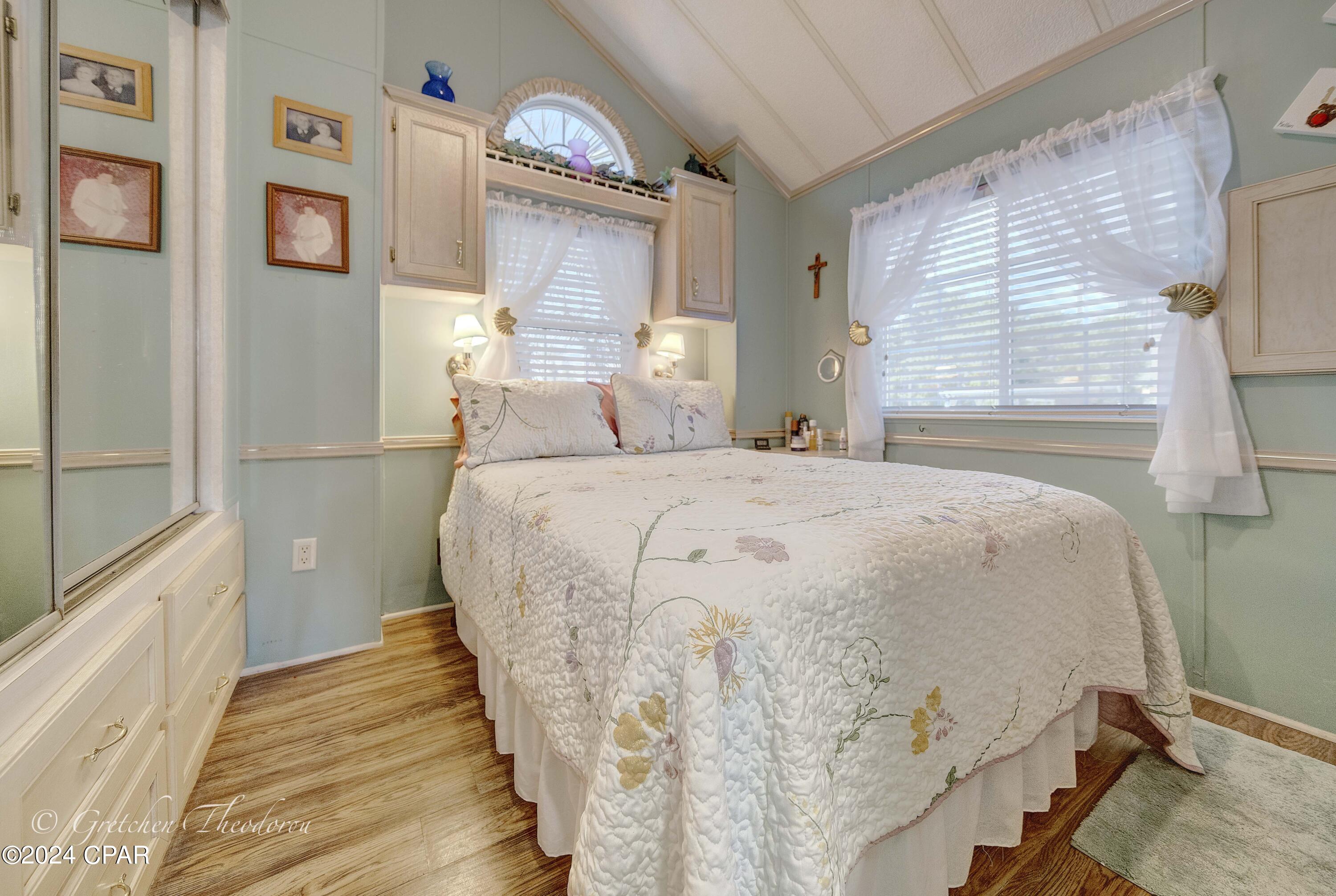 Emerald Pointe Resort - Residential