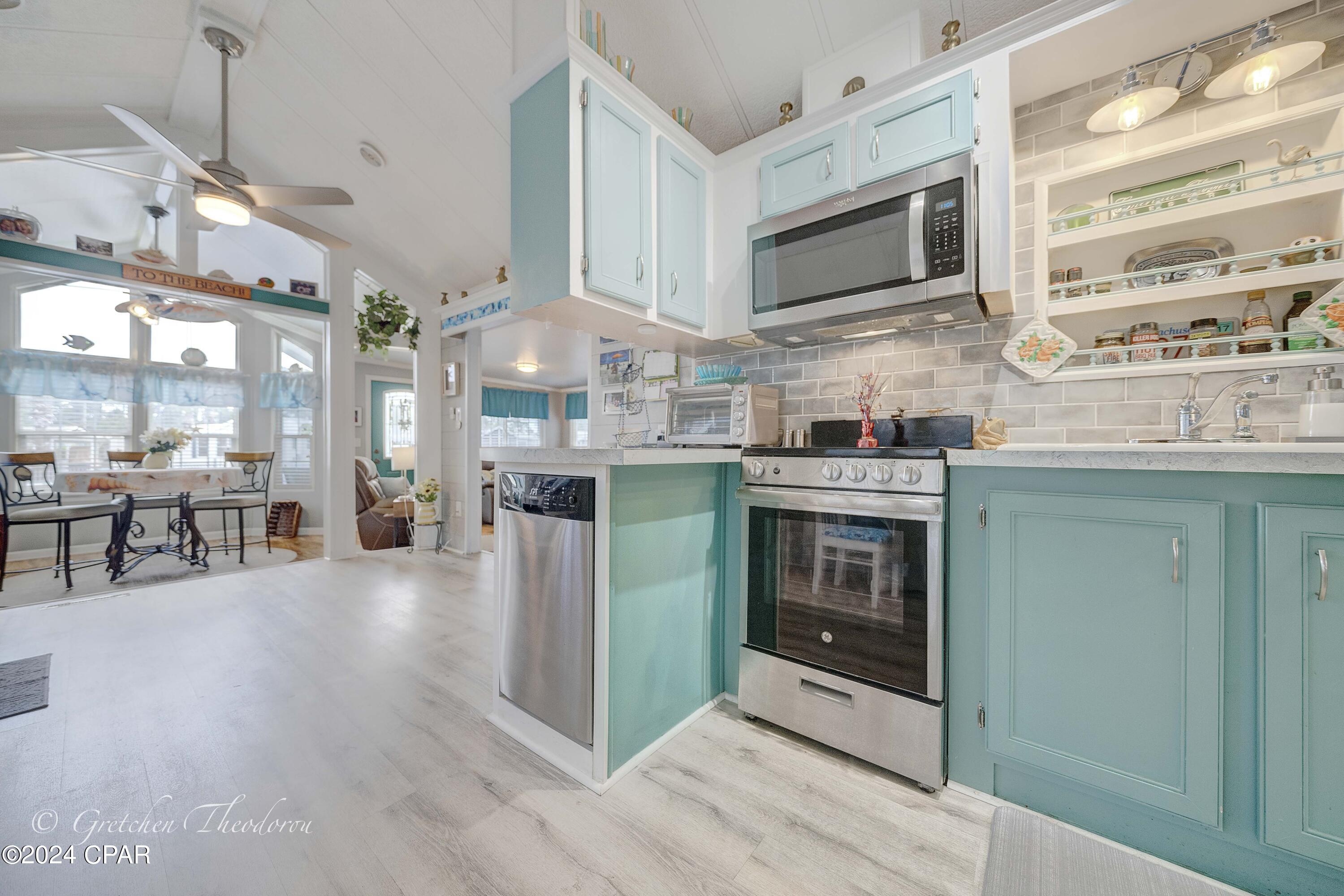 Emerald Pointe Resort - Residential