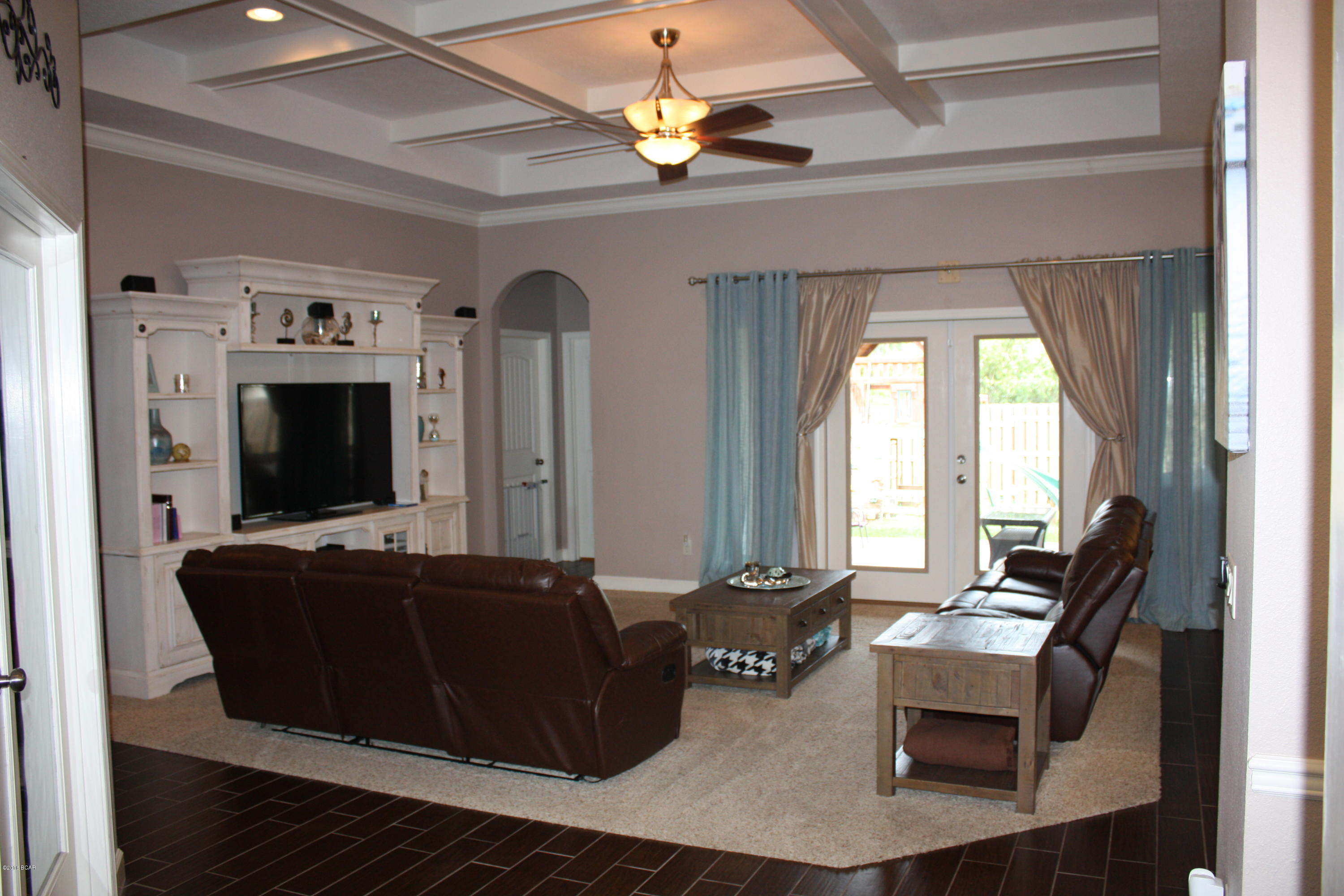 Colony Club - Residential