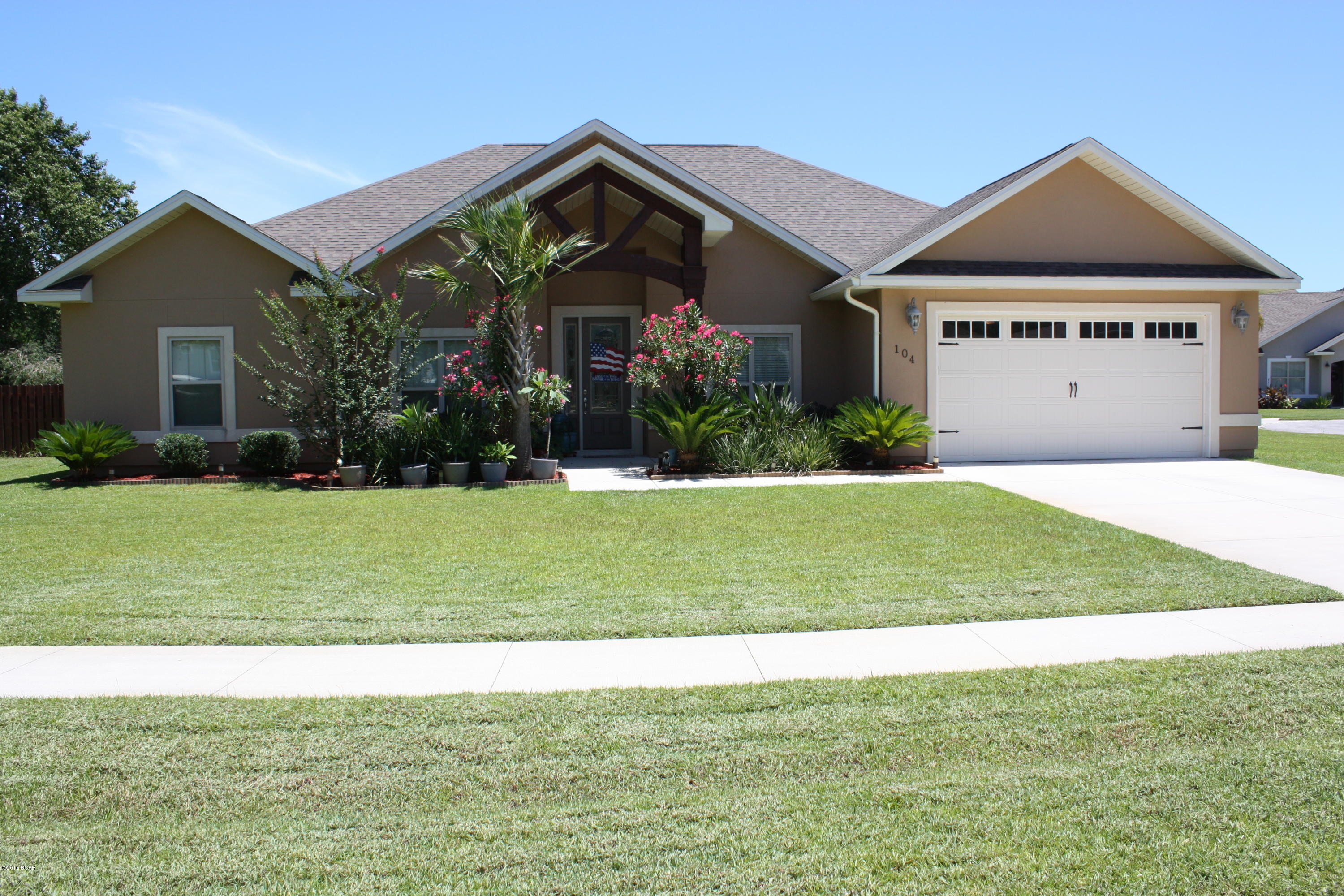 Colony Club - Residential