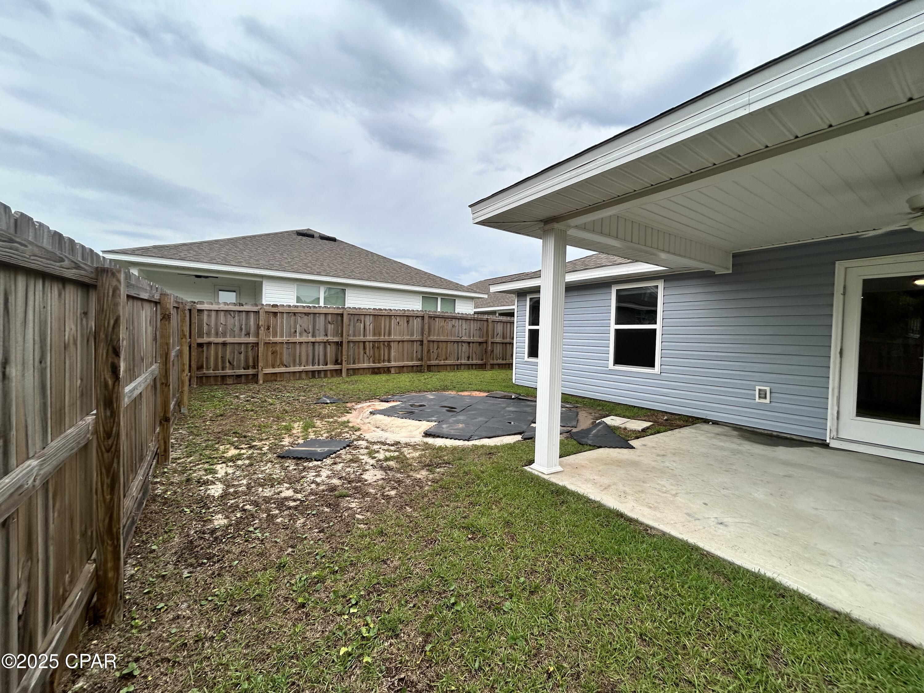 [No Recorded Subdiv] - Residential Lease