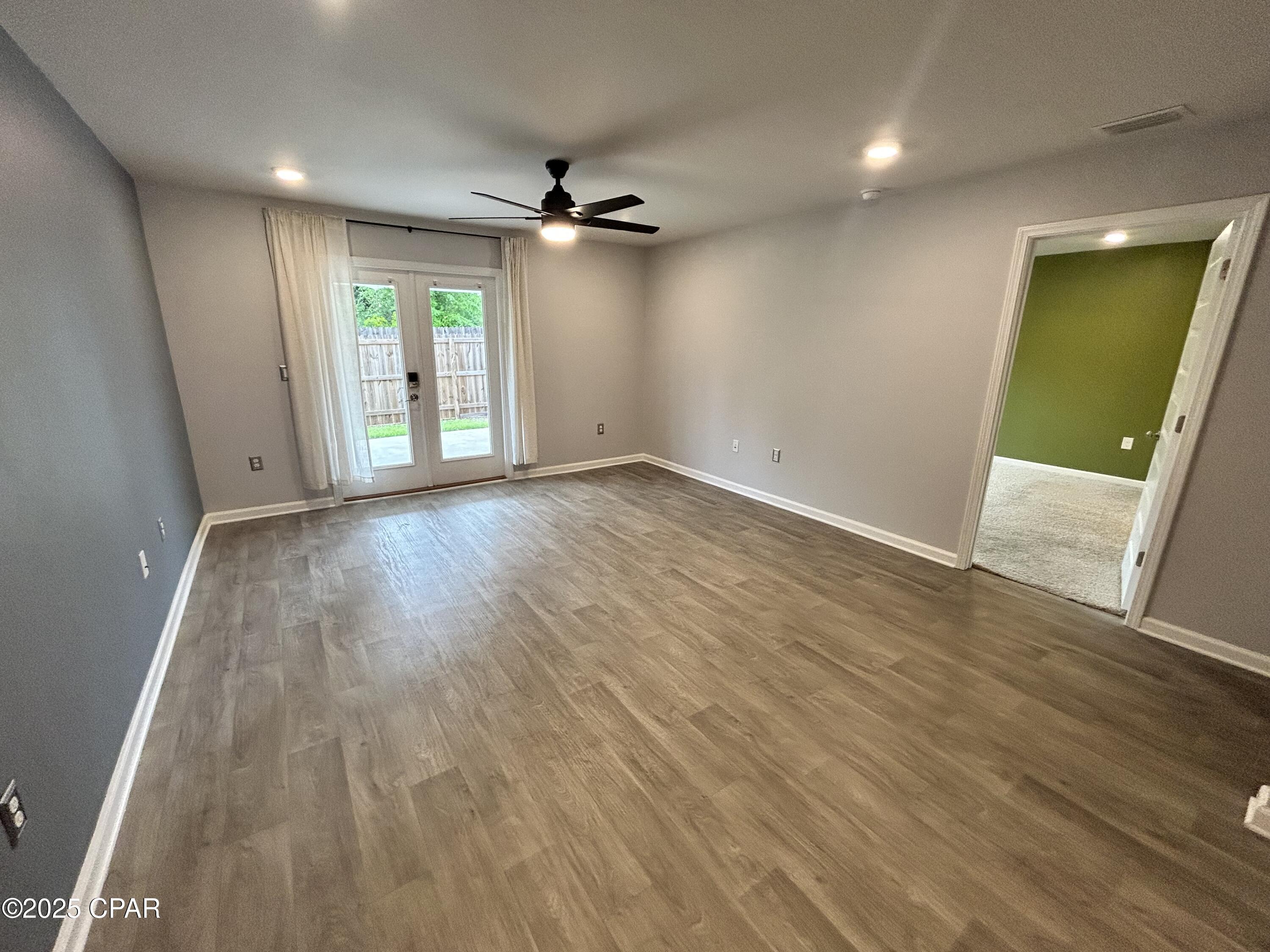 [No Recorded Subdiv] - Residential Lease