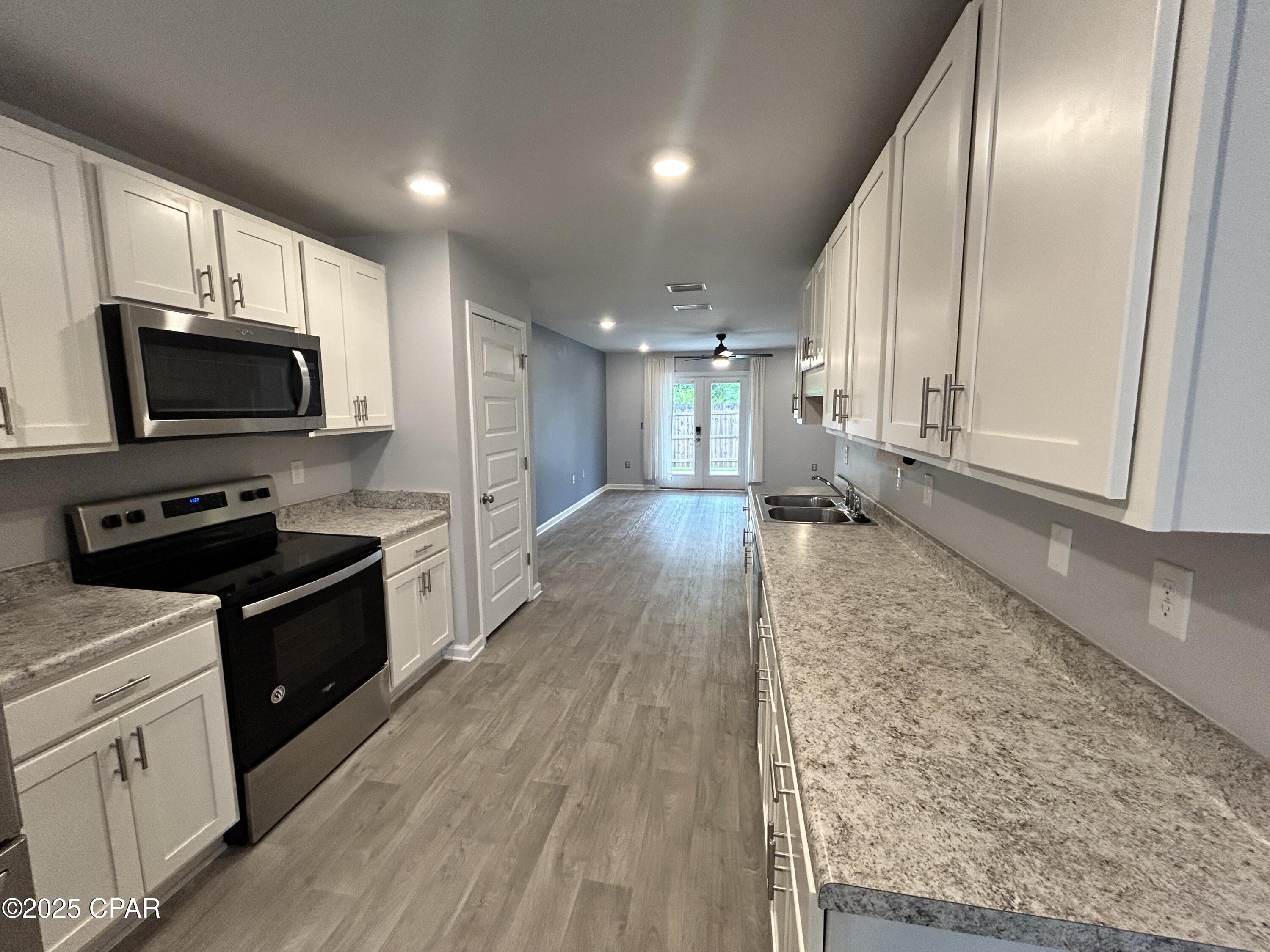 [No Recorded Subdiv] - Residential Lease