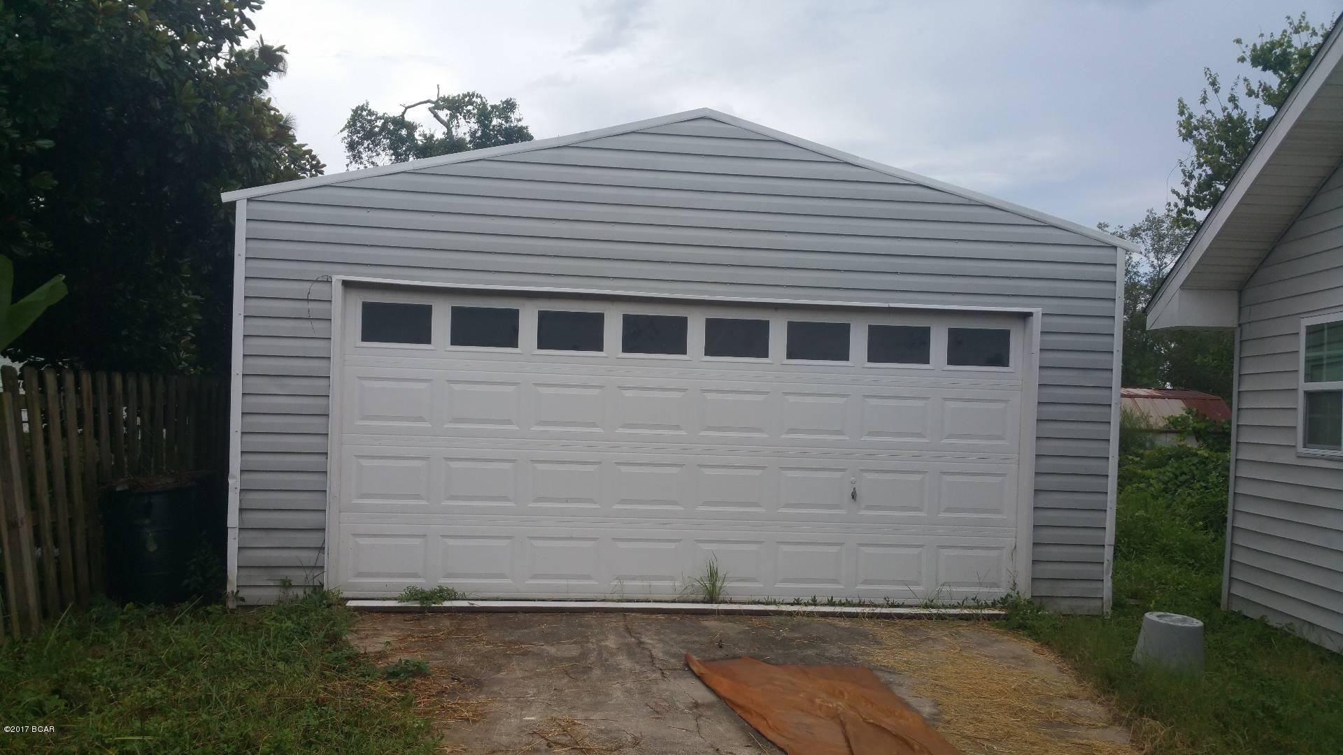 Grand Lagoon Shores 2 - Residential Lease