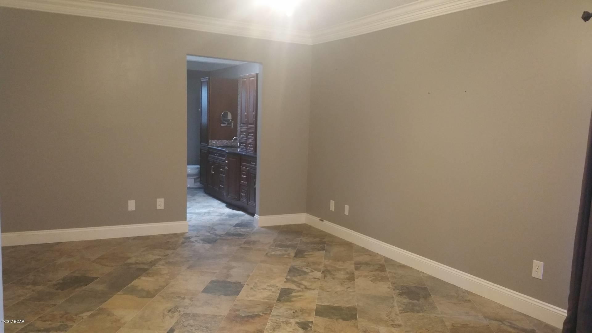 Grand Lagoon Shores 2 - Residential Lease