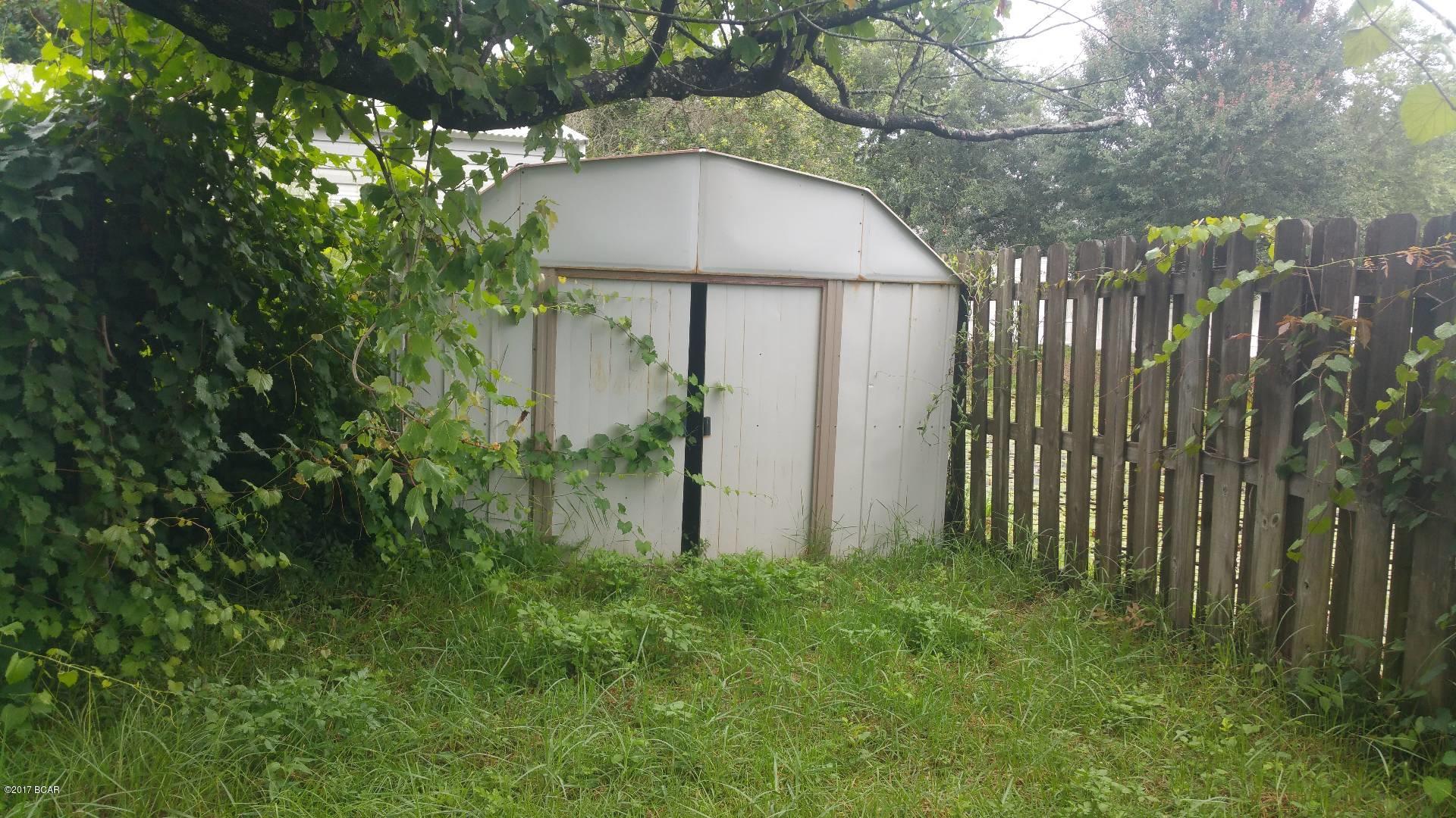 Grand Lagoon Shores 2 - Residential Lease