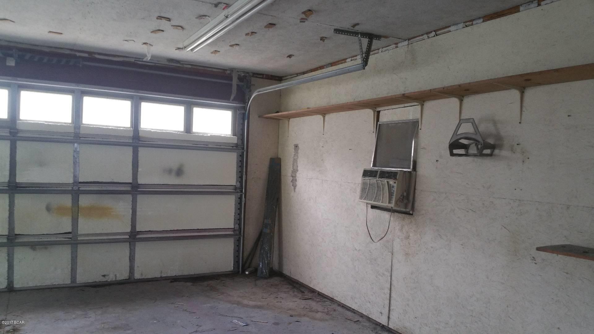 Grand Lagoon Shores 2 - Residential Lease