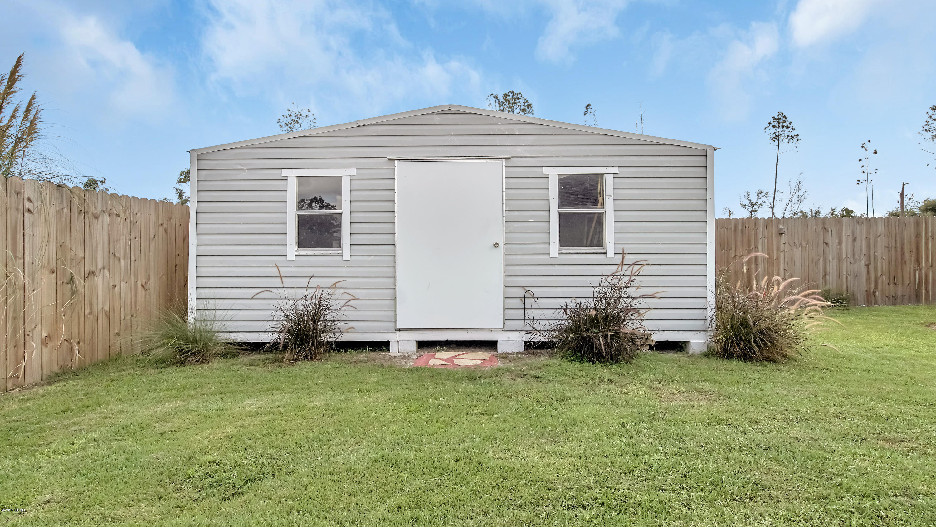 Highway 22 West Estates - Residential