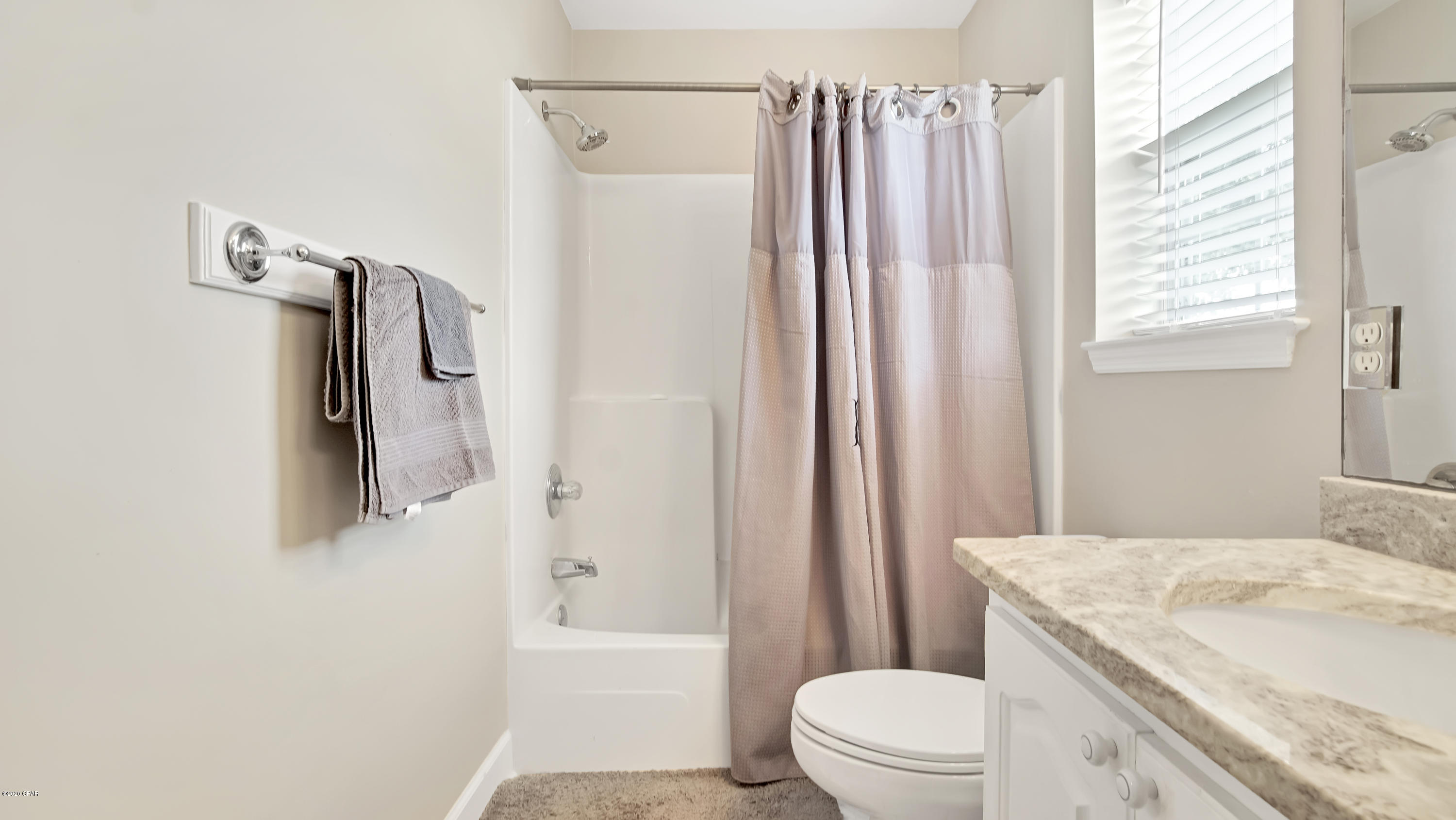 Highway 22 West Estates - Residential