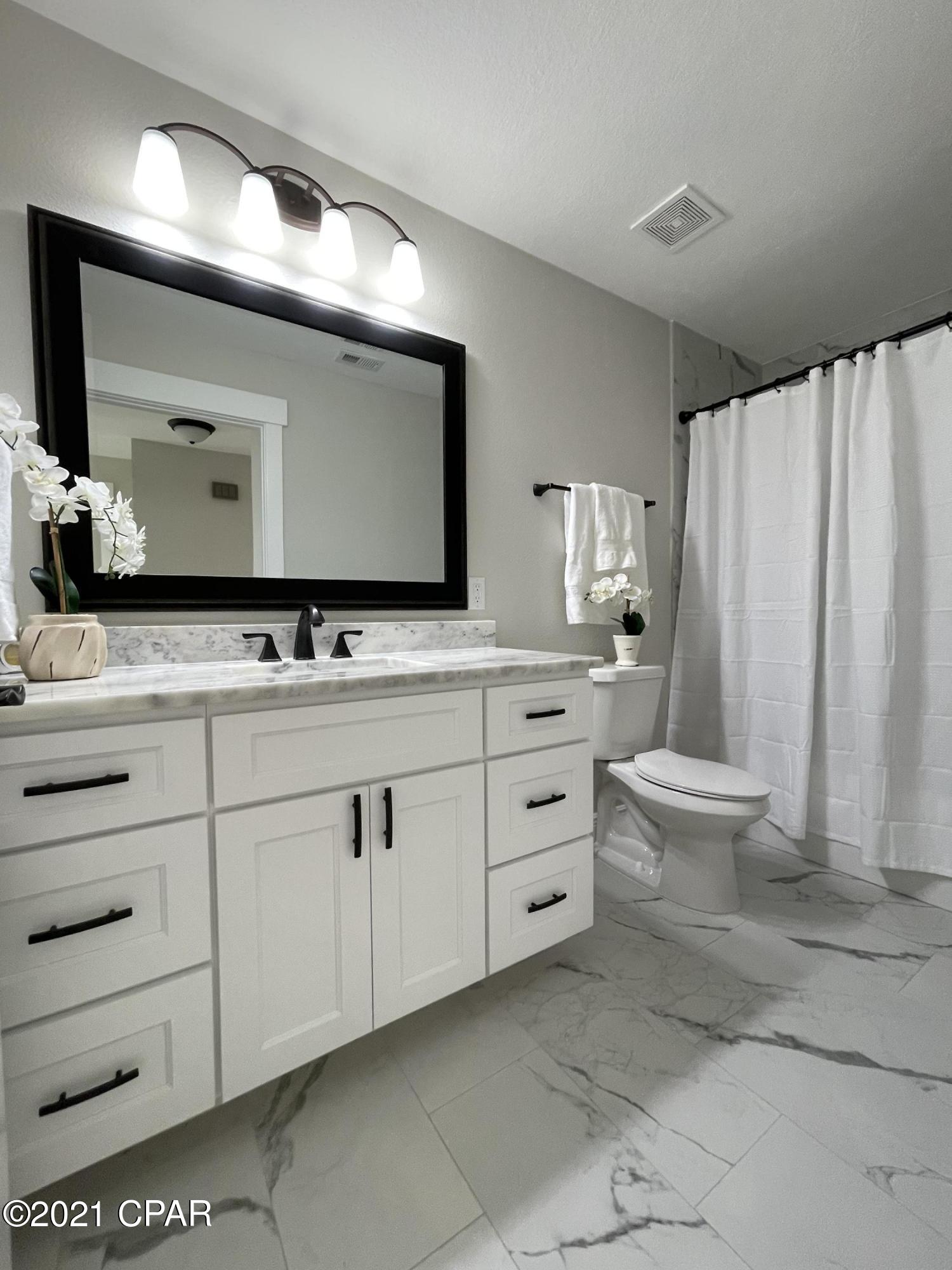 Shadow Bay Unit 5 - Residential