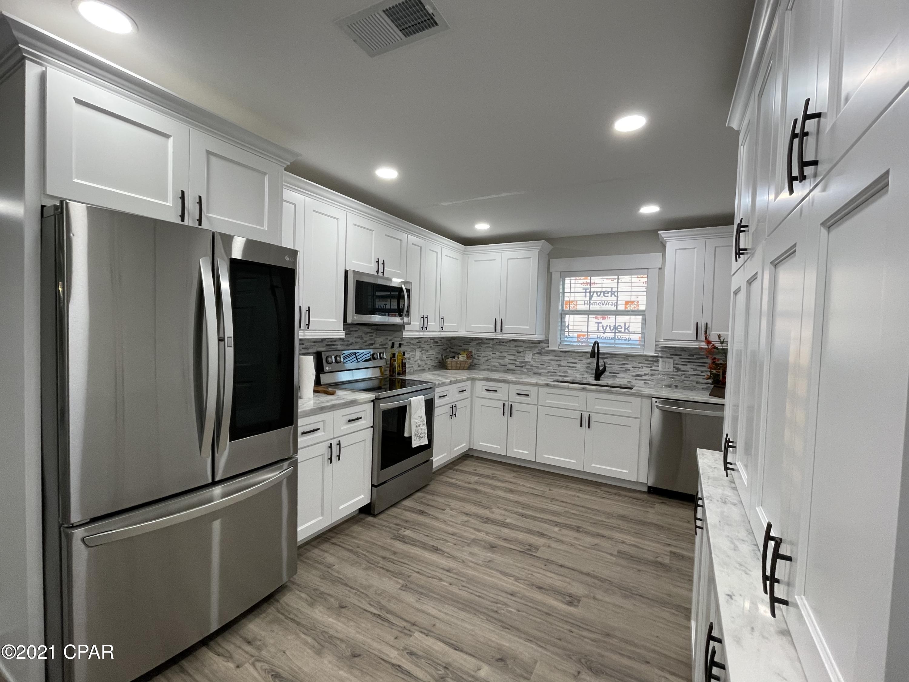 Shadow Bay Unit 5 - Residential