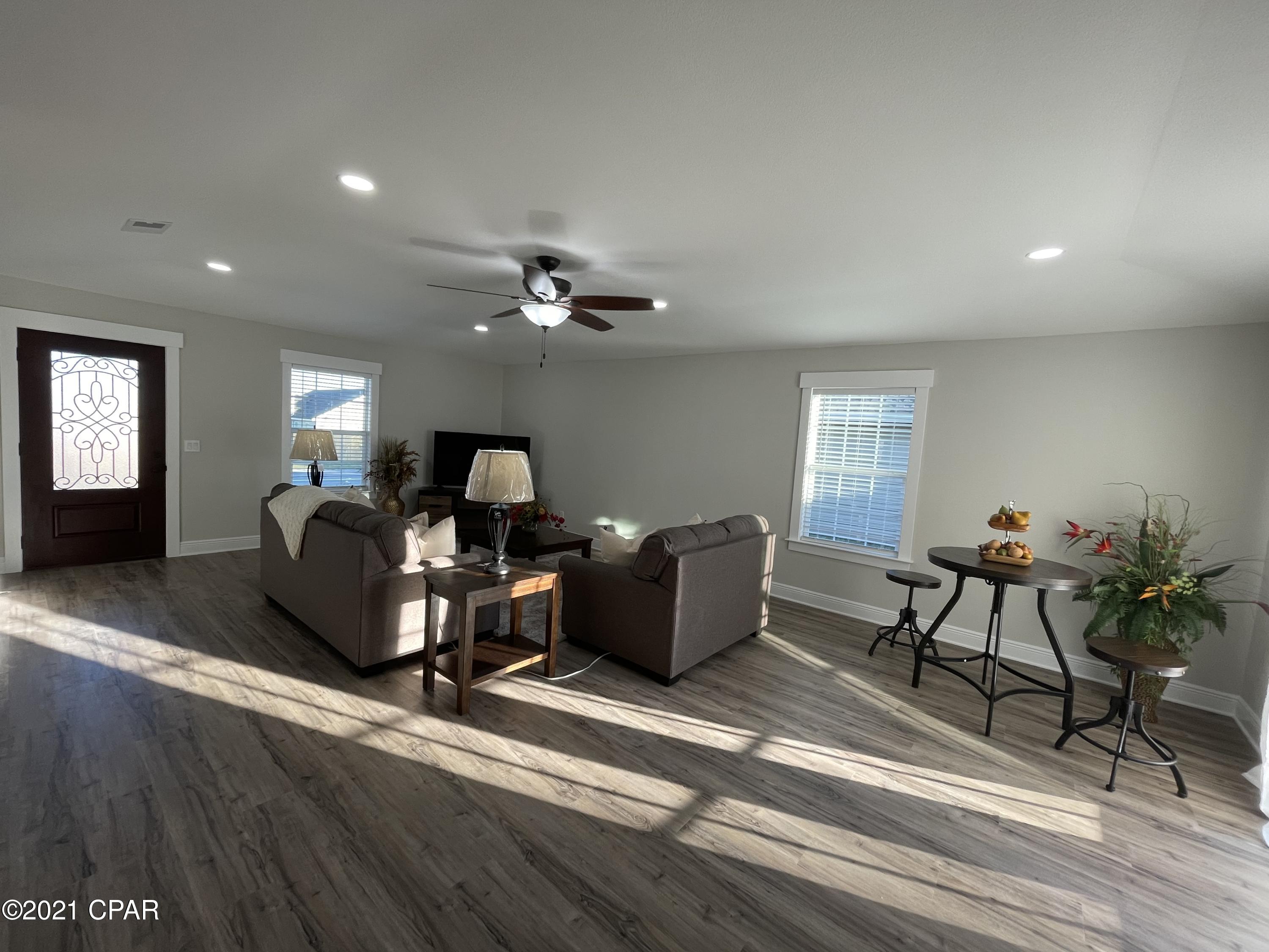 Shadow Bay Unit 5 - Residential