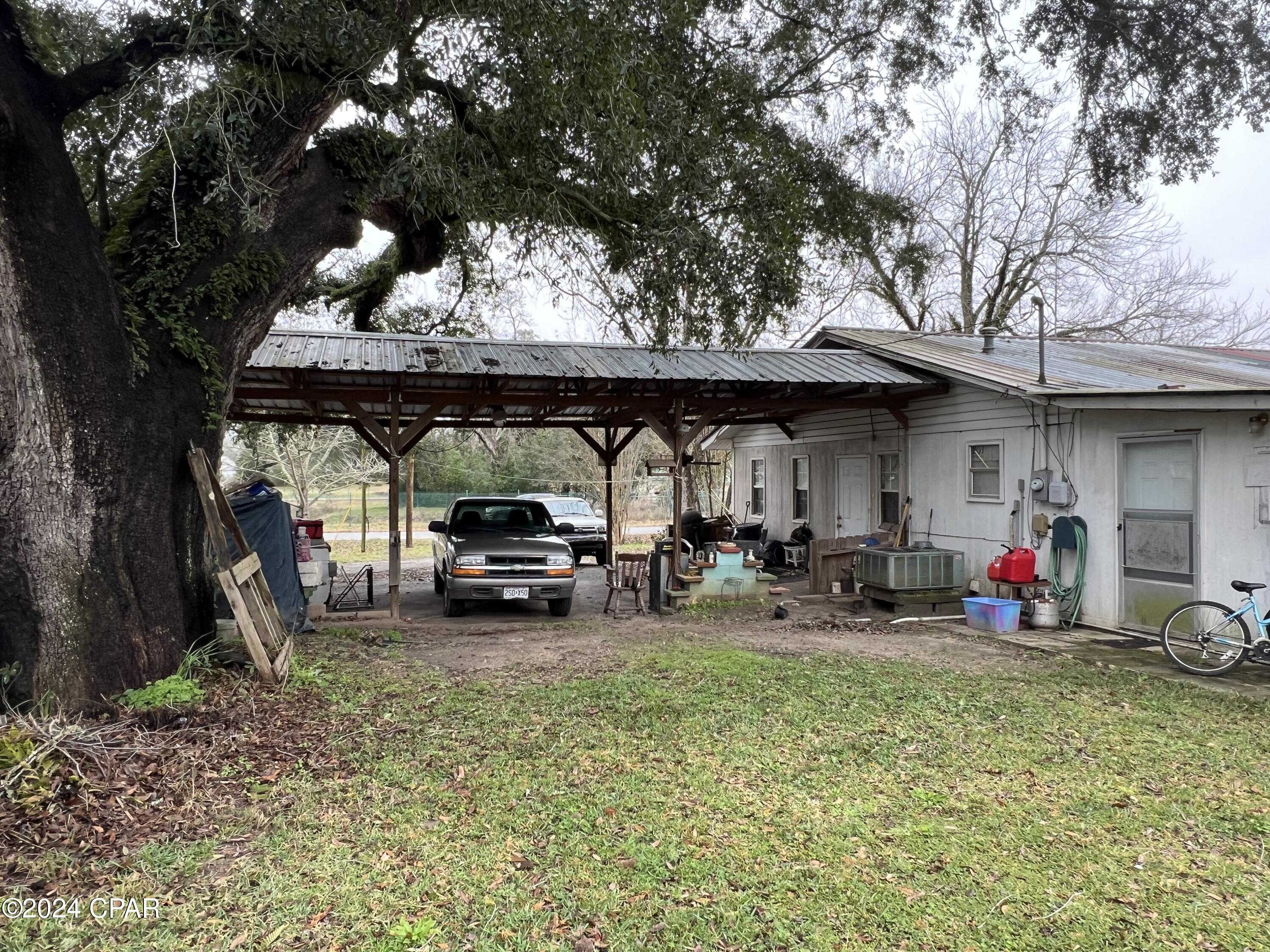 [No Recorded Subdiv] - Residential