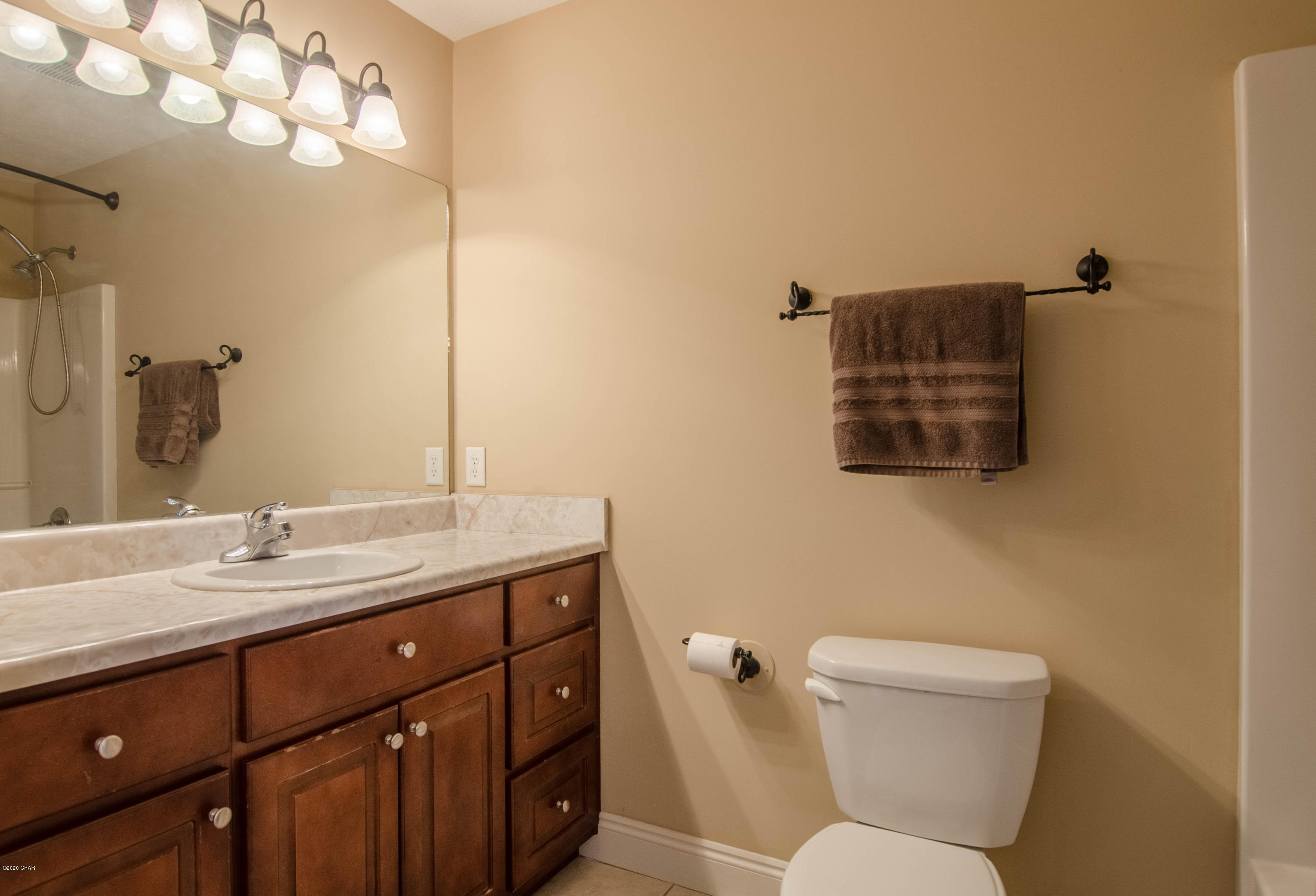 Causeway Manor - Residential