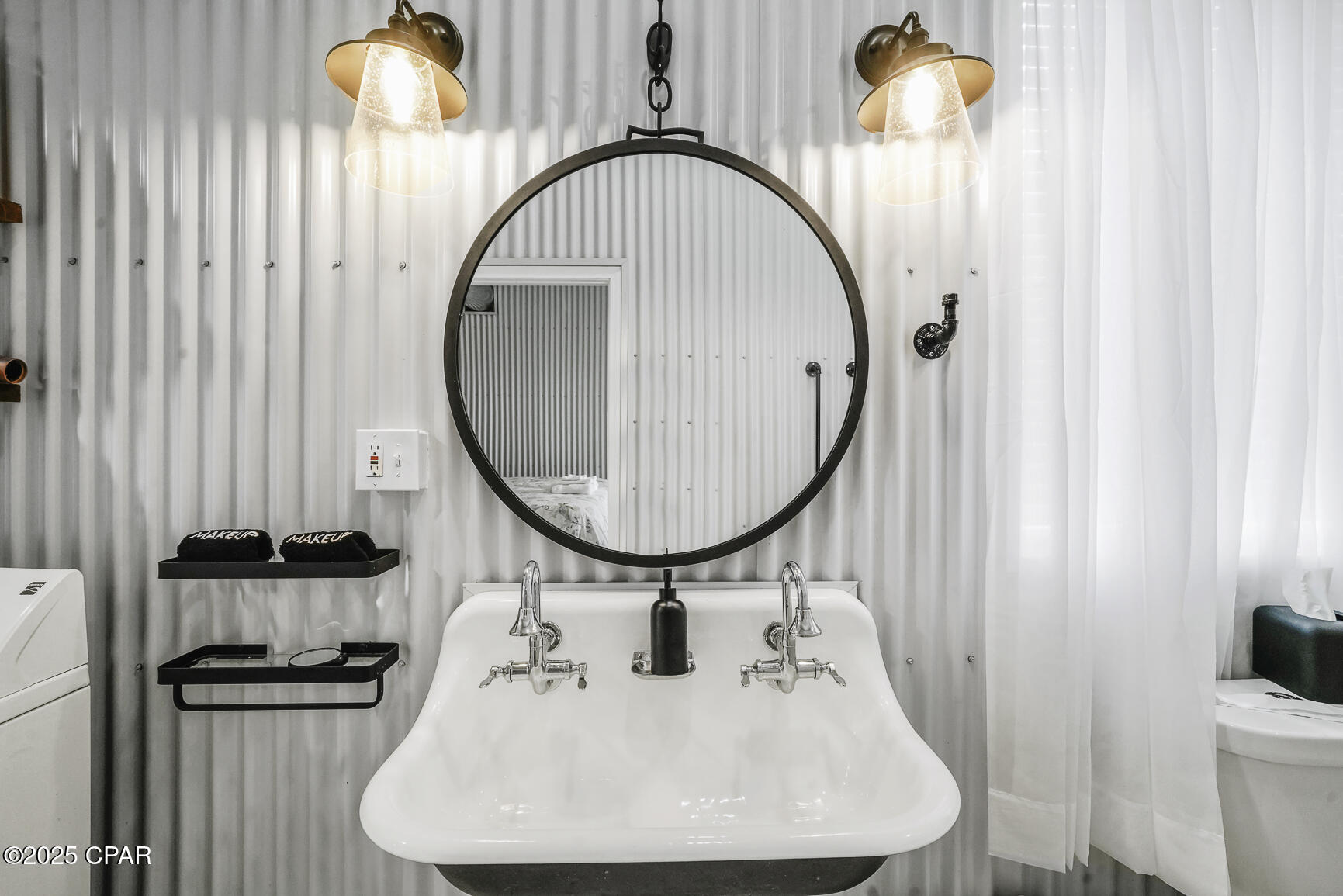 Cape Breezes - Residential