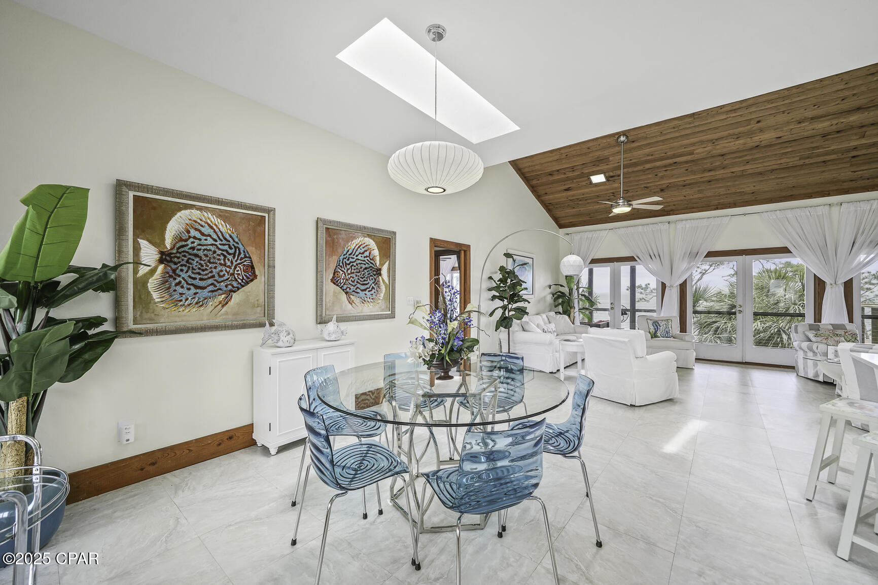 Cape Breezes - Residential