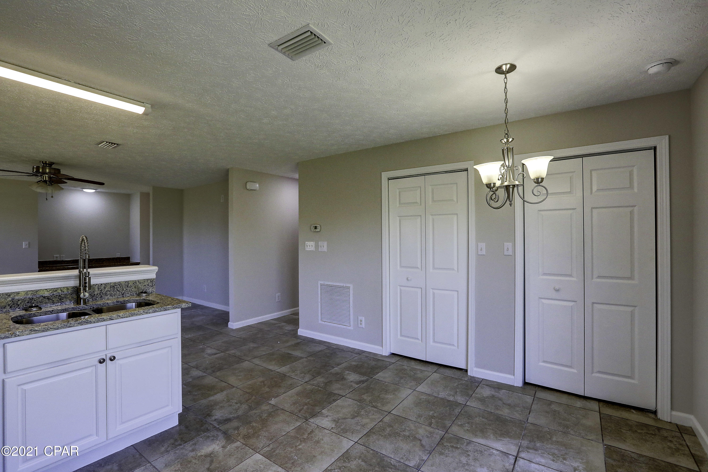 Cedar Grove Pk - Residential