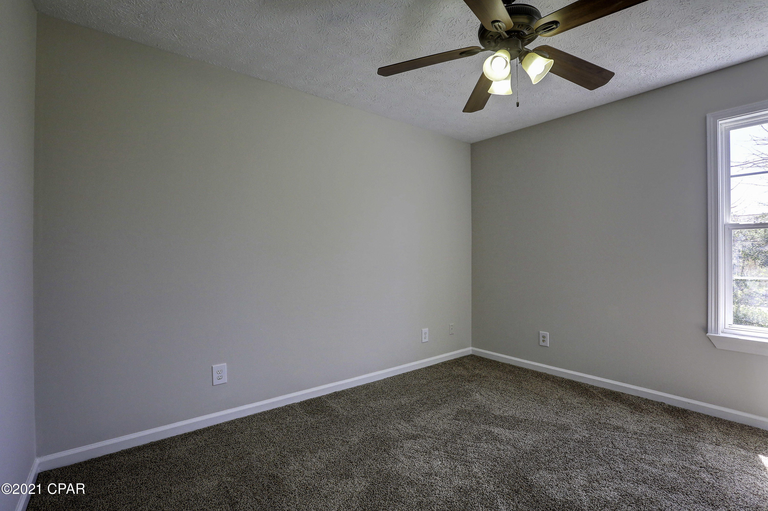 Cedar Grove Pk - Residential