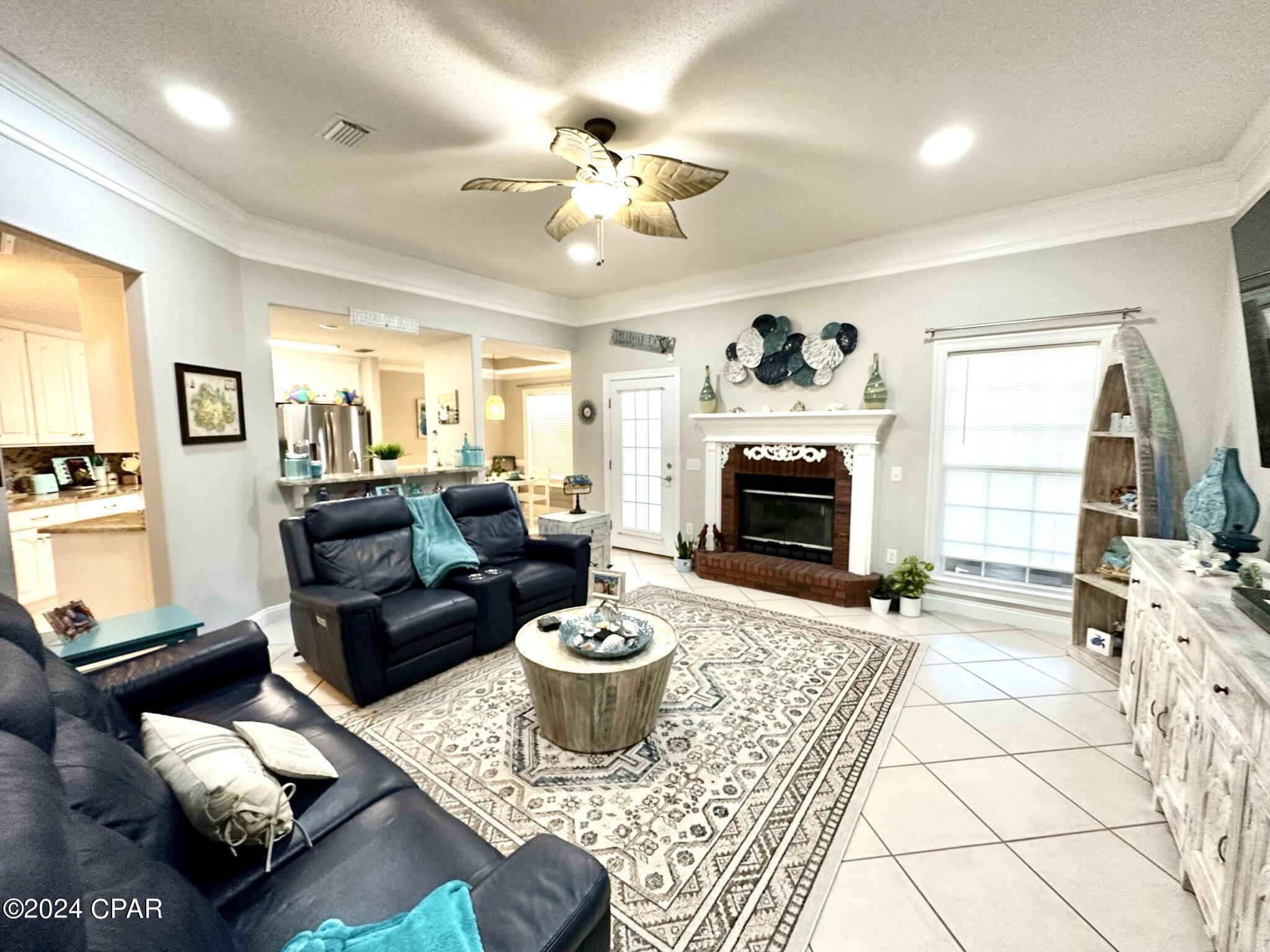 Colony Club Hrbr Ph 2 - Residential