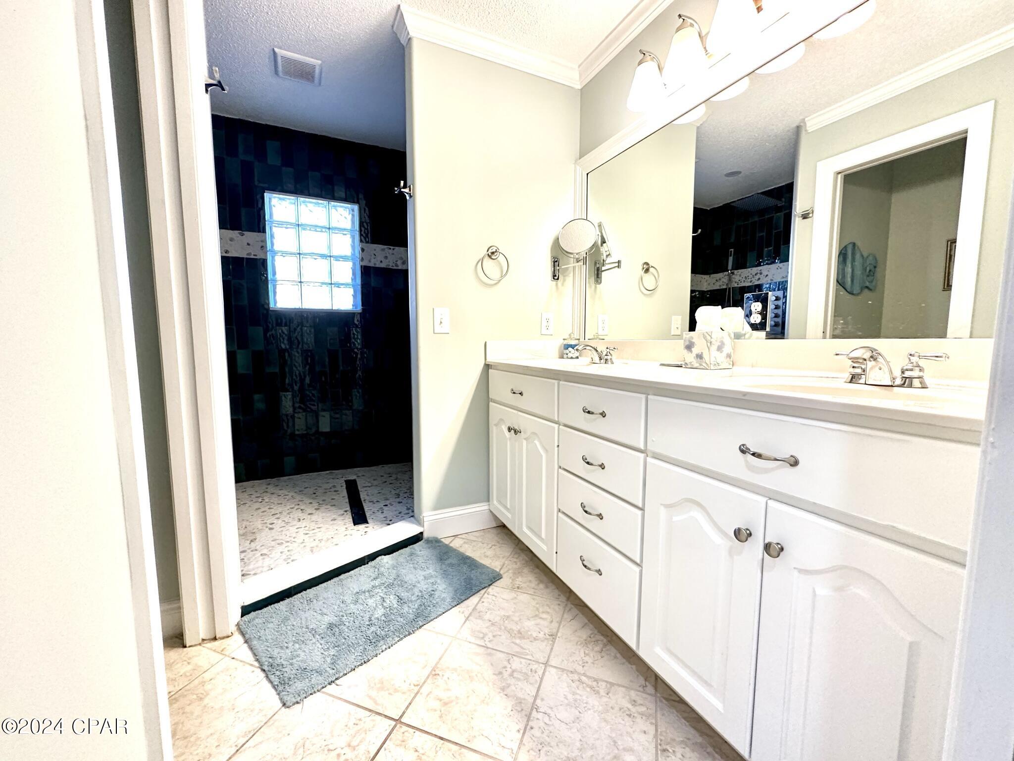 Colony Club Hrbr Ph 2 - Residential