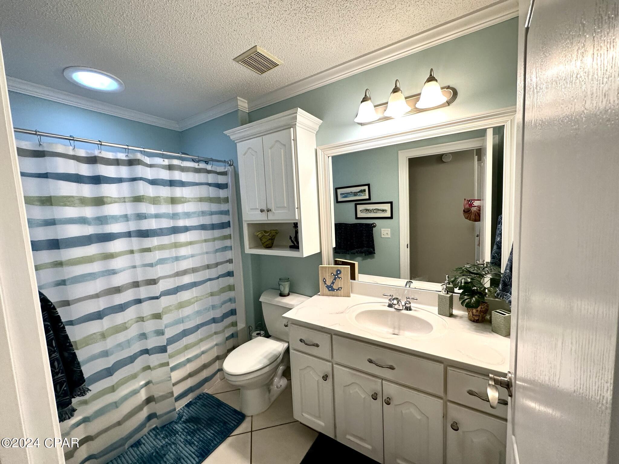 Colony Club Hrbr Ph 2 - Residential