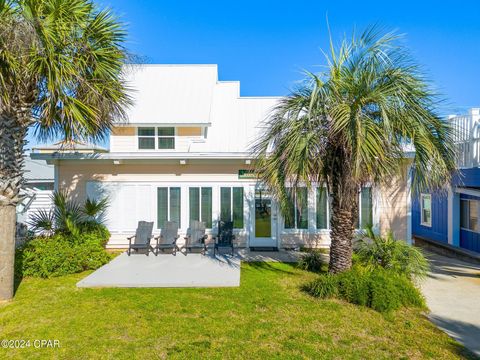 A home in Mexico Beach