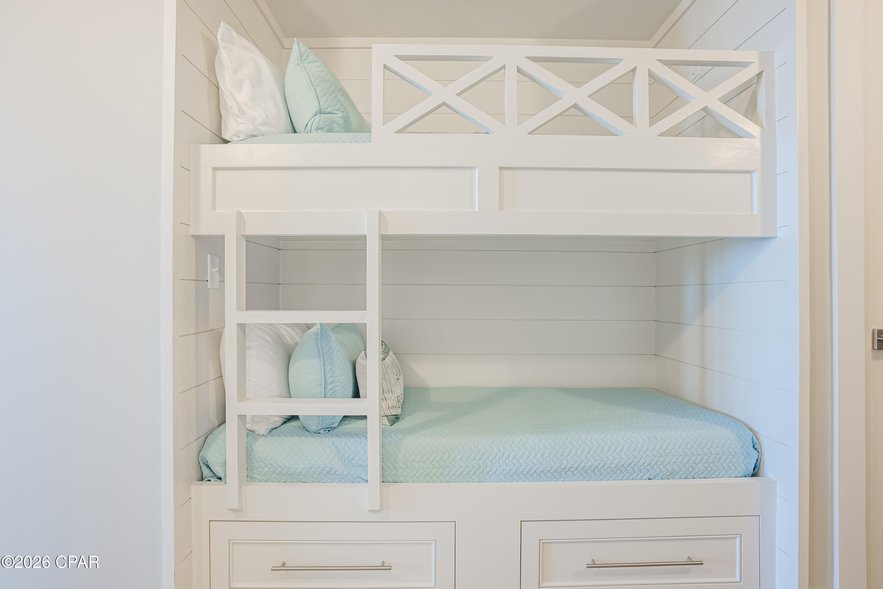 Calypso Towers III - Residential