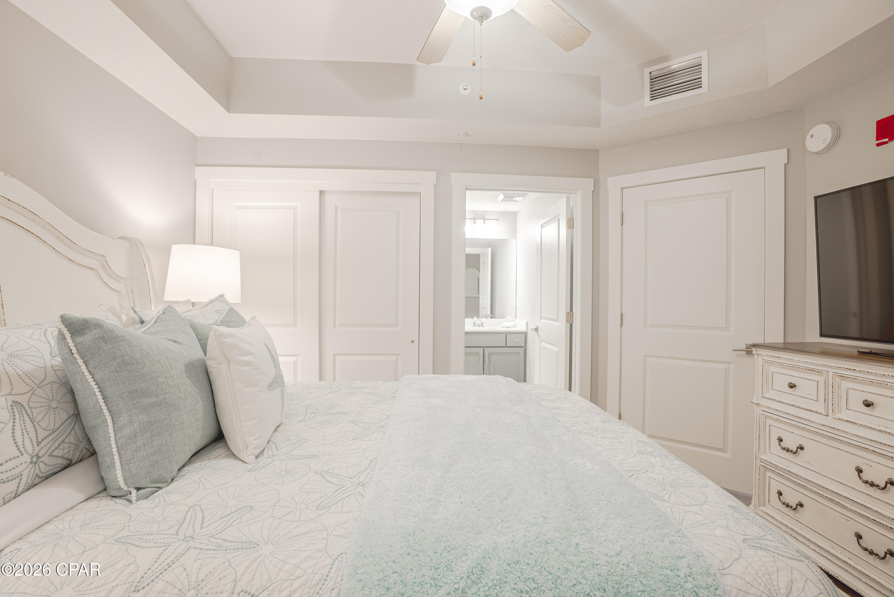 Calypso Towers III - Residential