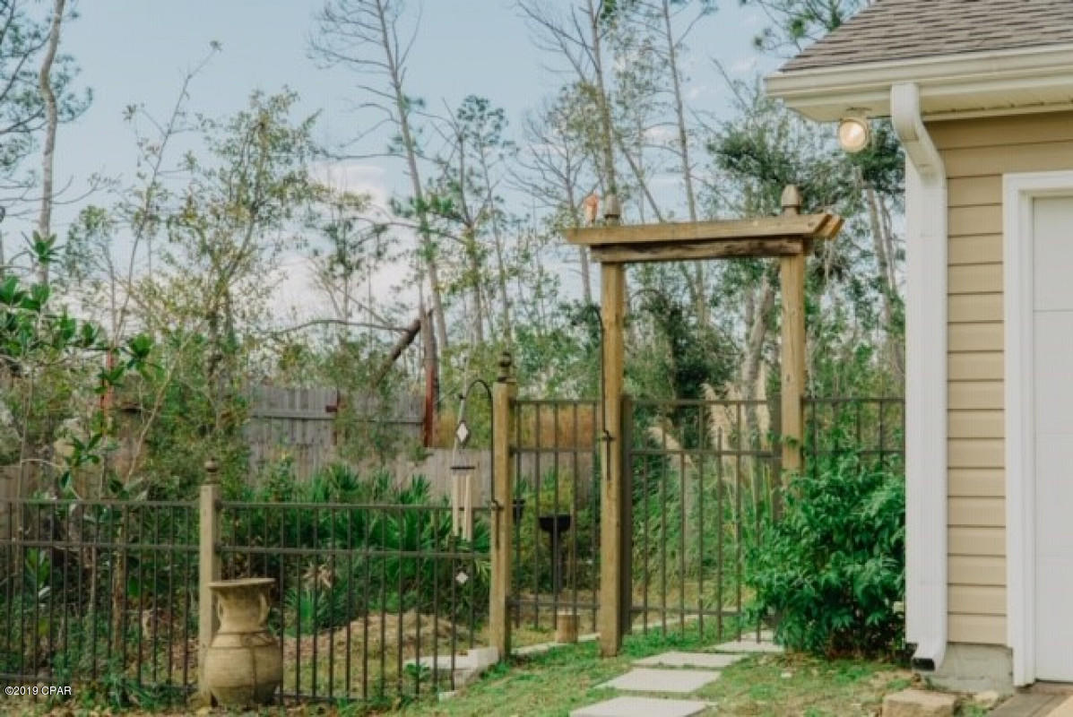 Floribay West Ph III - Residential