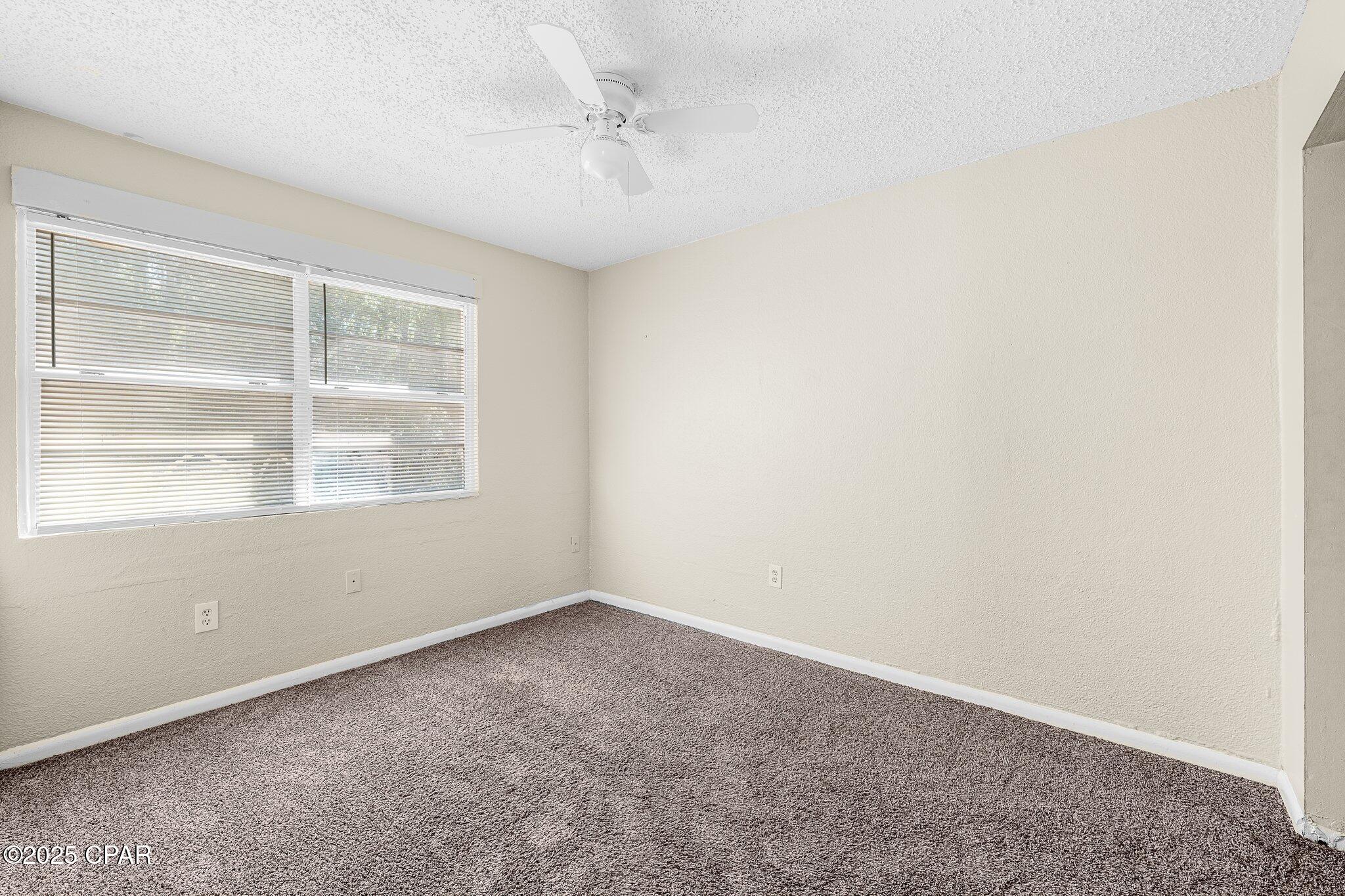 [No Recorded Subdiv] - Commercial Sale