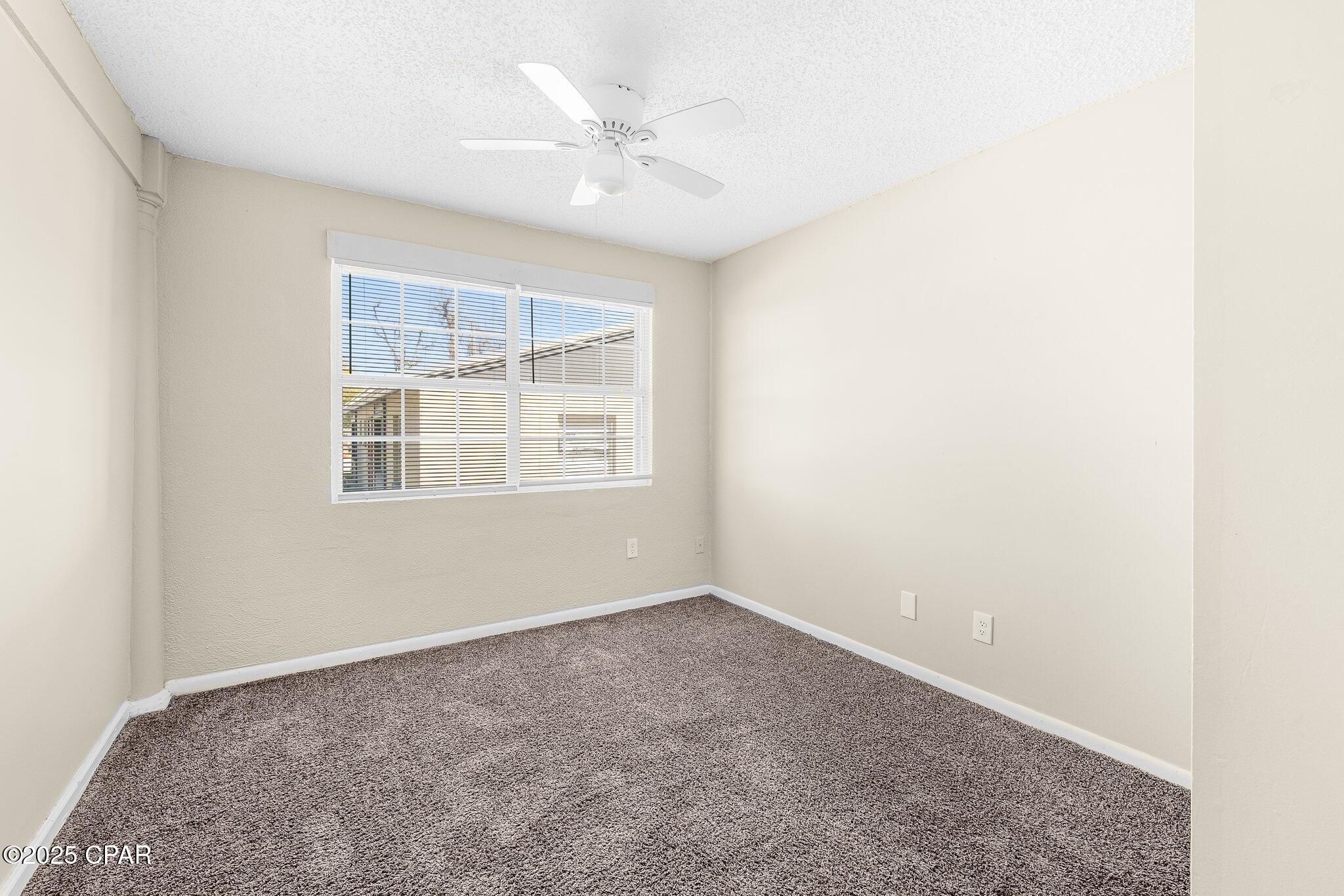 [No Recorded Subdiv] - Commercial Sale