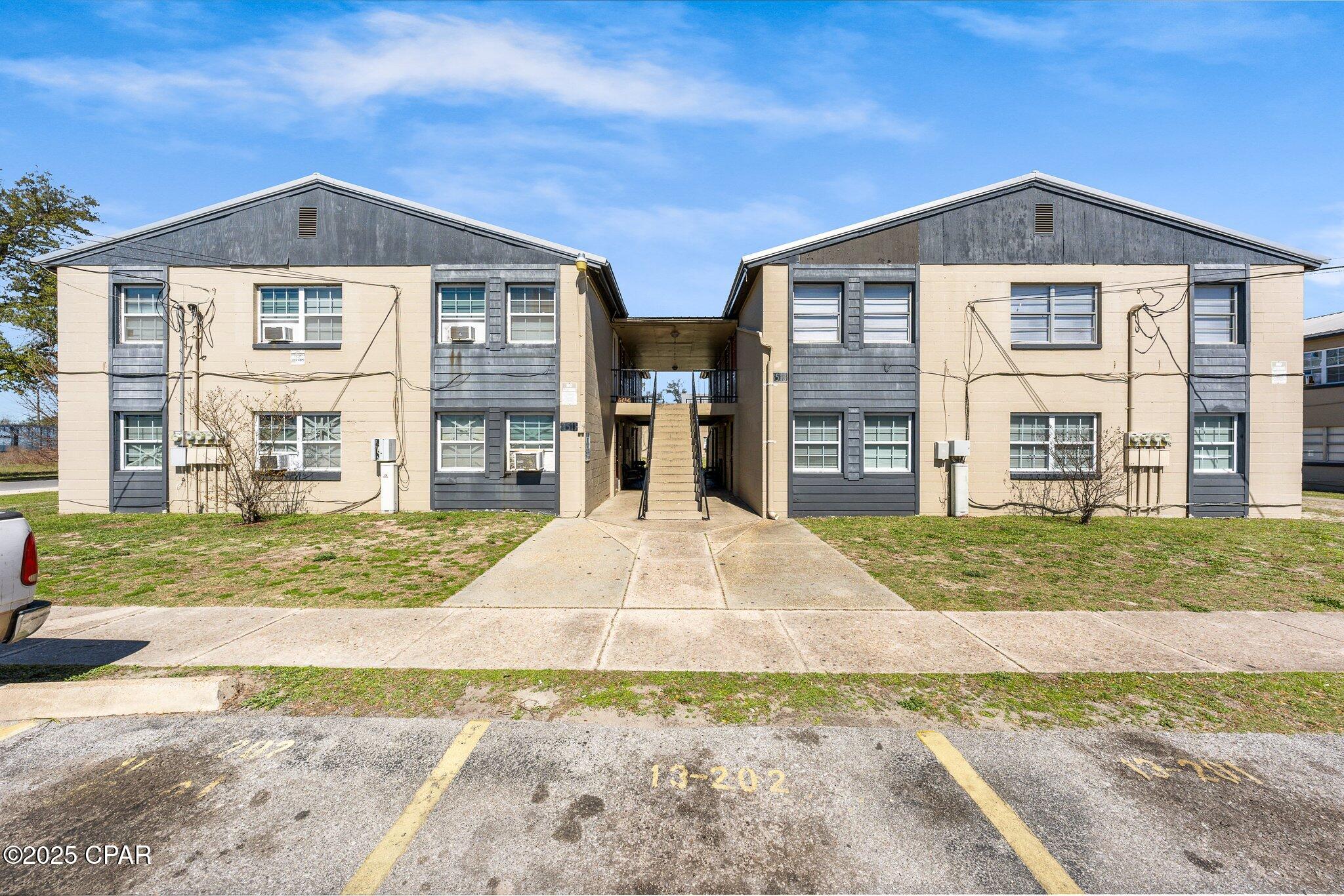 [No Recorded Subdiv] - Commercial Sale