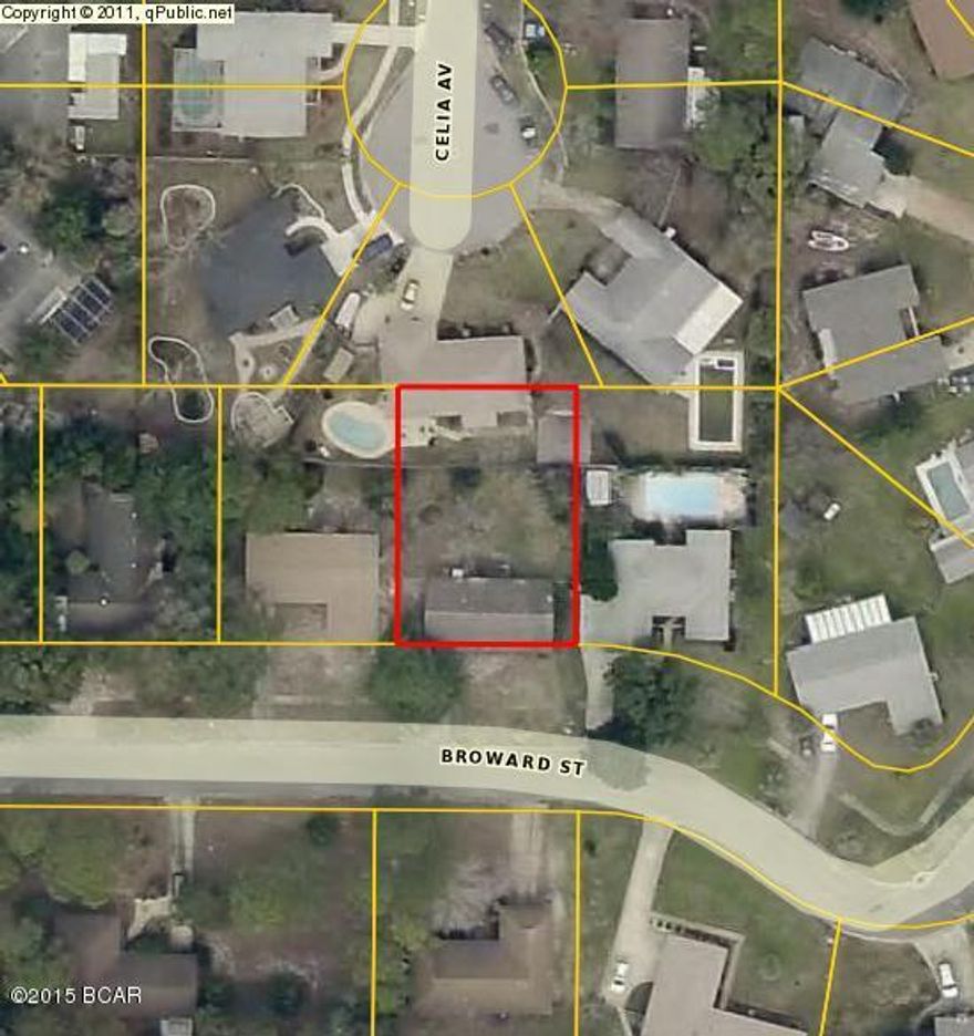 Price Reduction - motivated seller!  Oversized lot to build your new home!  Located in the convenient, quiet area close to Thomas Drive, Navy Base, Publix and Winn Dixie, boating, and of course, the world's most beautiful beaches!  Great for a new family or contractors looking to build a spec home.  Lot has a huge Magnolia tree, as well as a few other trees. Electricity, public sewer and water available. Seller has survey.  All information deemed reliable, please verify for accuracy.