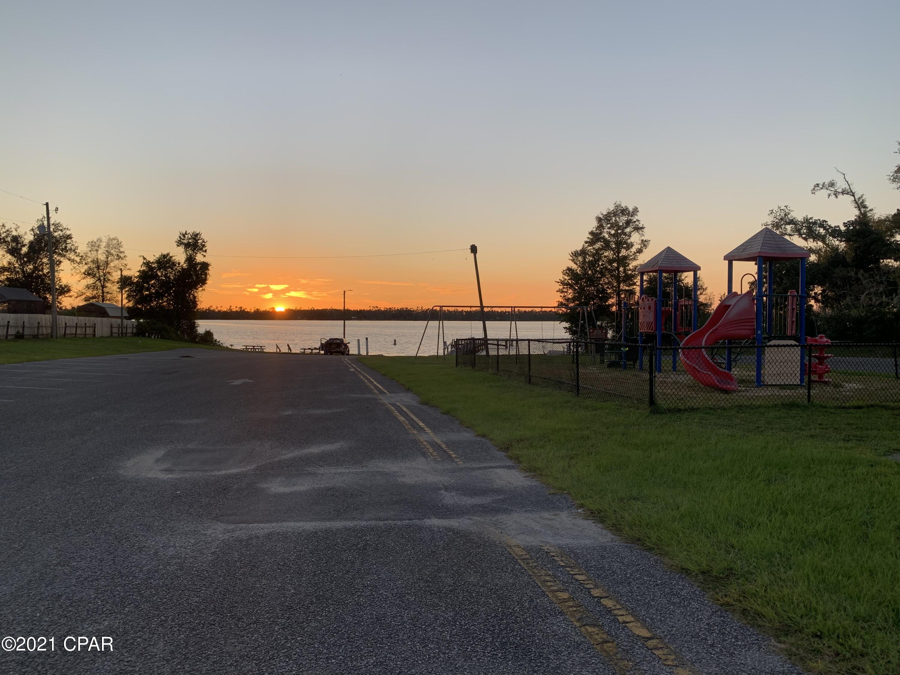 High Point - Land