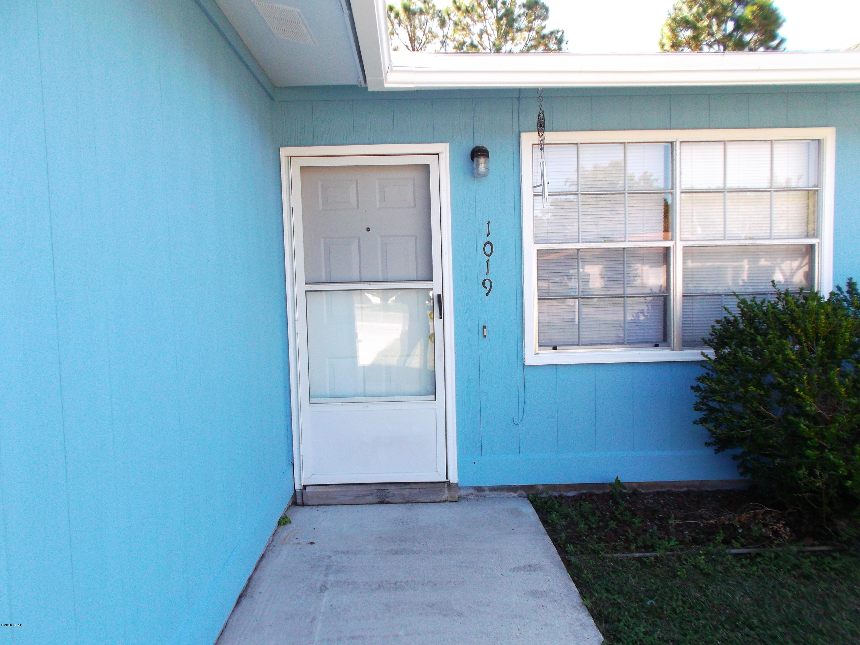 [No Recorded Subdiv] - Residential Lease