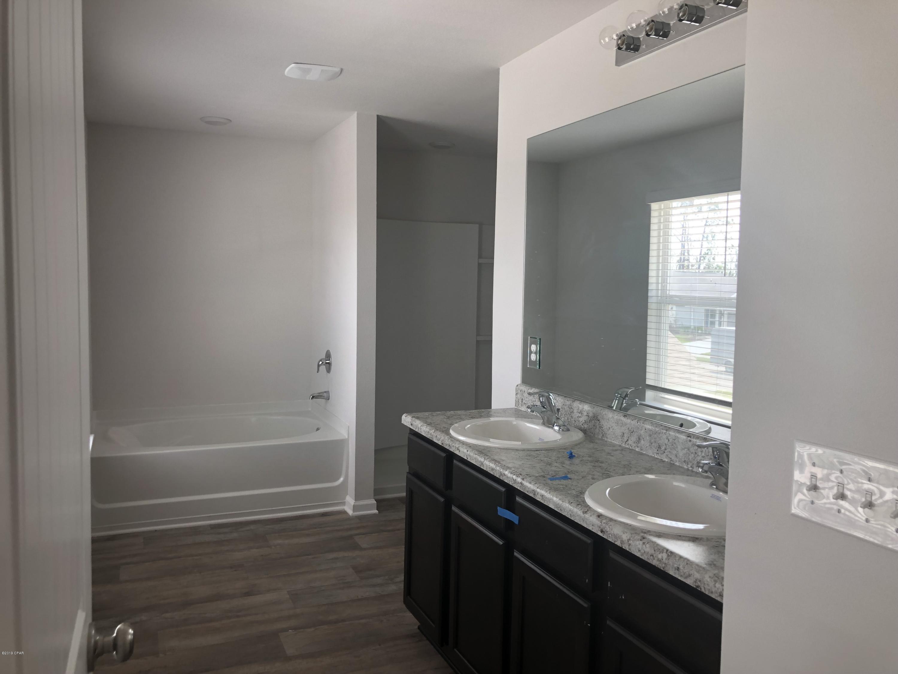 Bridge Harbor - Residential