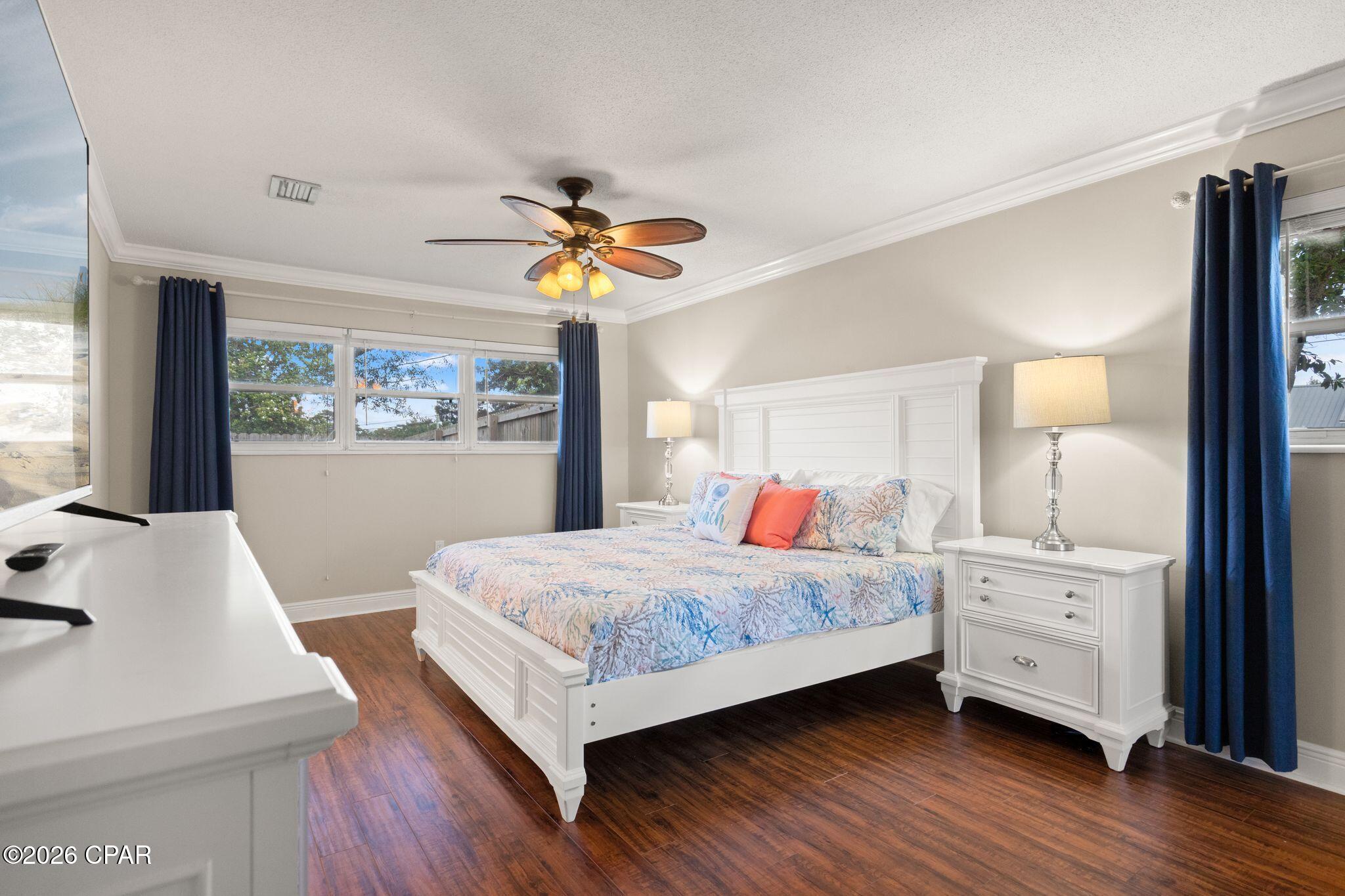 Diamond Head-Lakeside - Residential